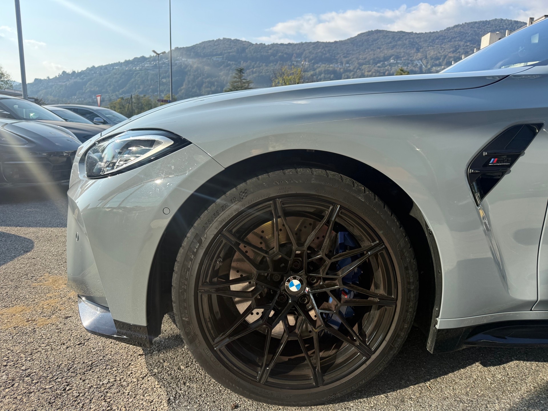 BMW M3 Touring xDrive Competition M-image-18