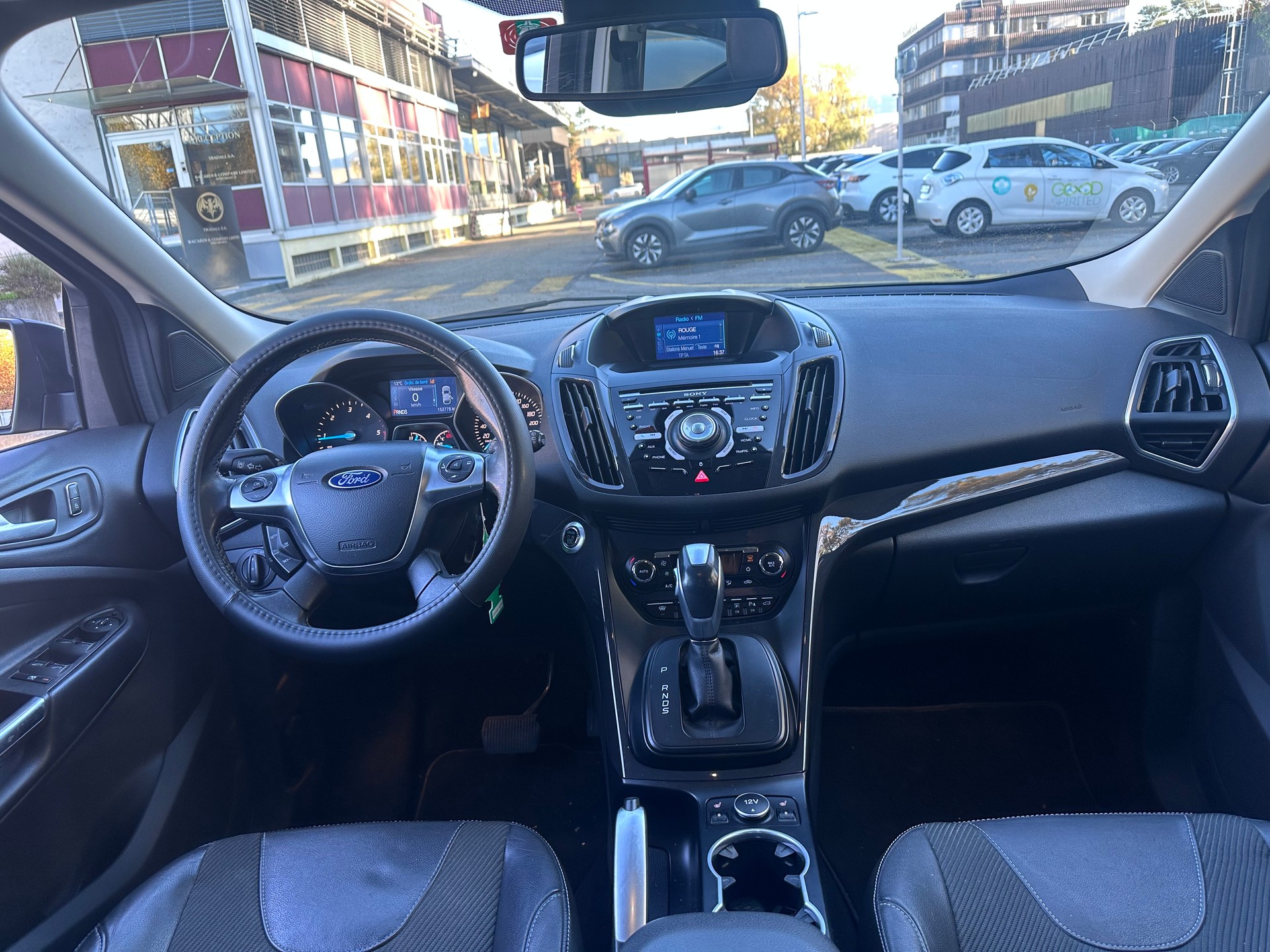 FORD Kuga 2.0 TDCi Titanium 4WD PowerShift-image-9