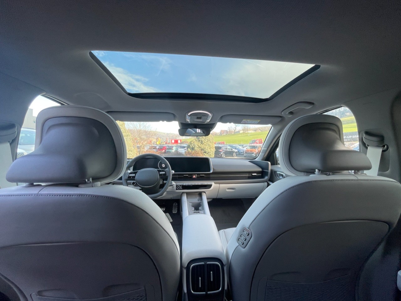 HYUNDAI Ioniq 6 77kWh Launch Edition 4WD-image-11