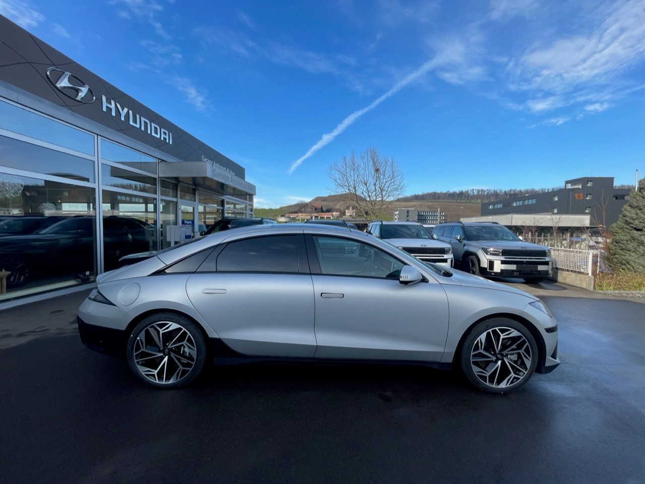HYUNDAI Ioniq 6 77kWh Launch Edition 4WD-showroom-element-3
