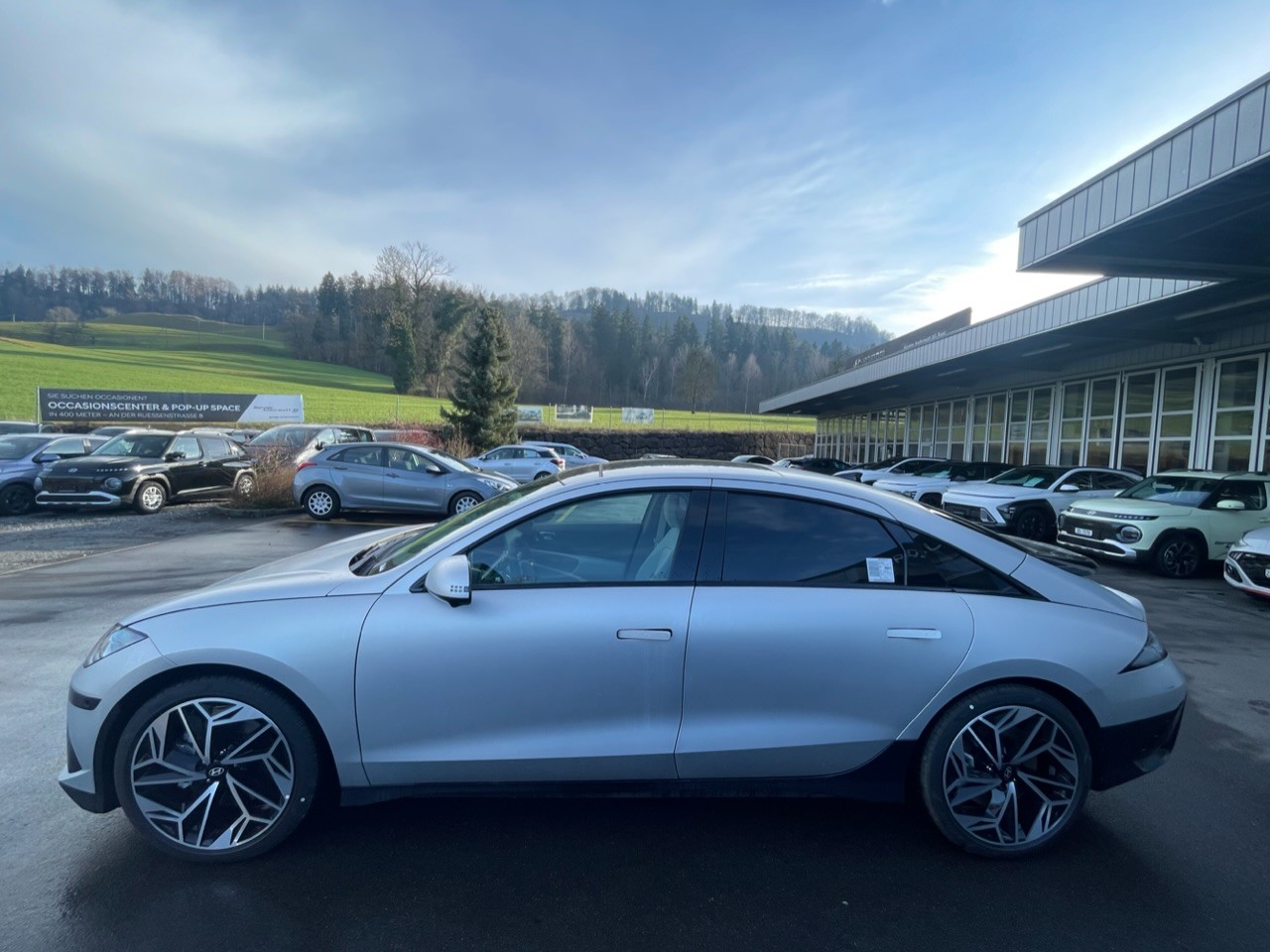 HYUNDAI Ioniq 6 77kWh Launch Edition 4WD-image-4
