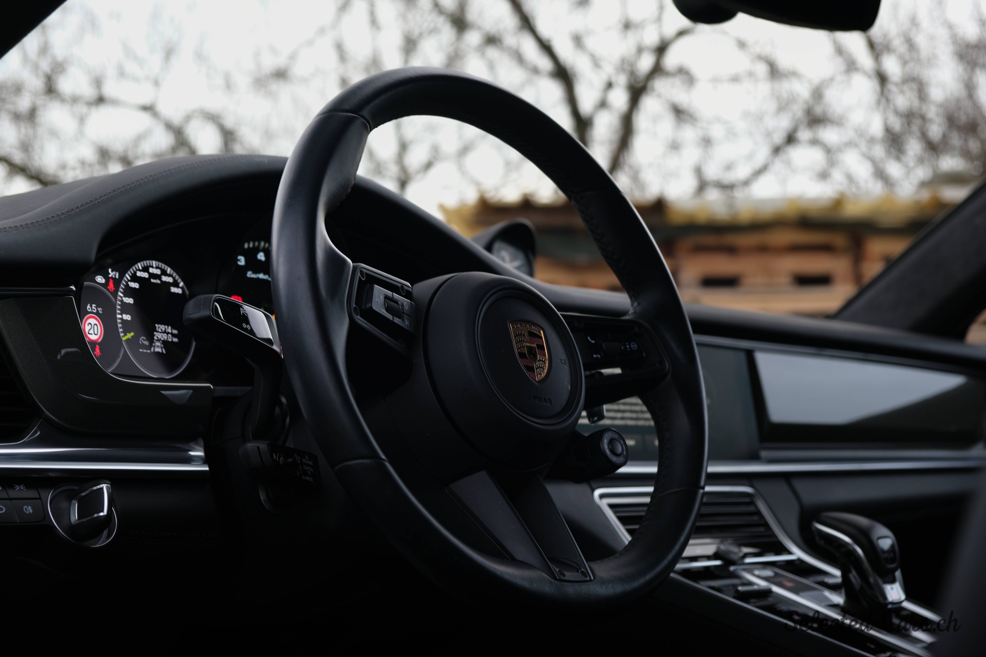 PORSCHE Panamera Turbo S E-Hybrid Sport Turismo PDK-image-9
