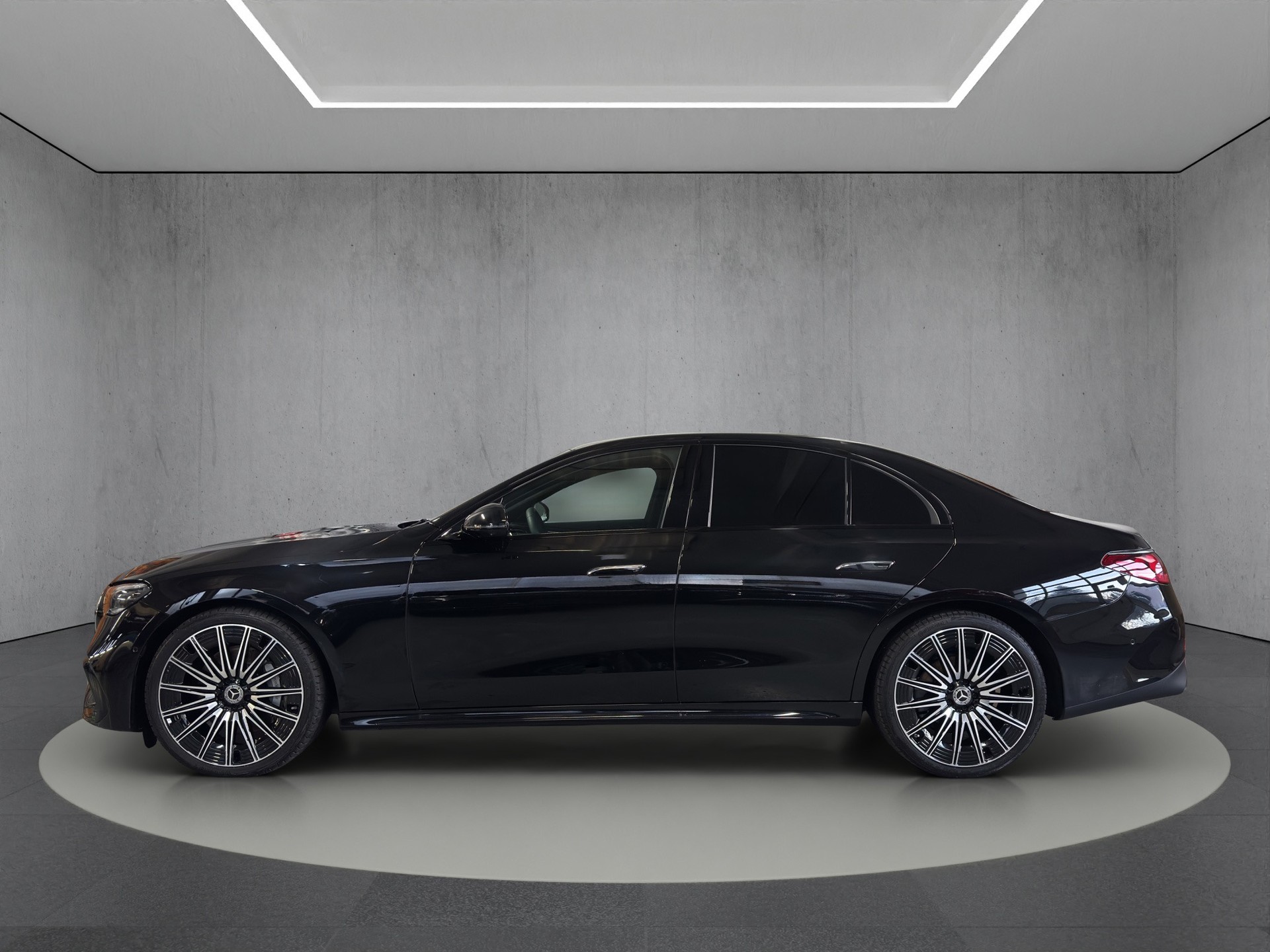 MERCEDES-BENZ E 200 9G-Tronic AMG Line "Night Star-21" Aluräder-AHK-360°Kam."-image-2