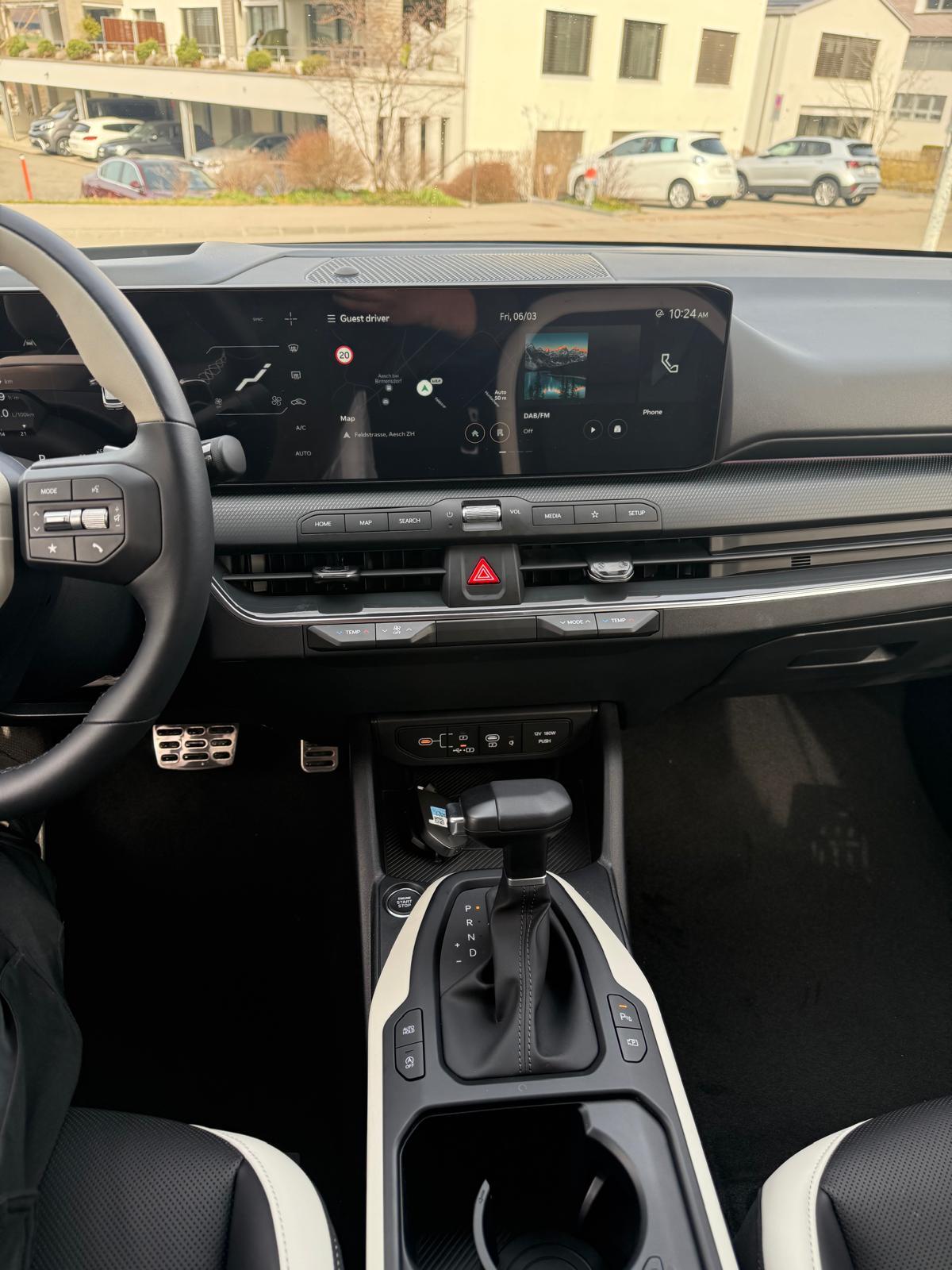 KIA K4 1.6 T-GDi GT-Line-image-15