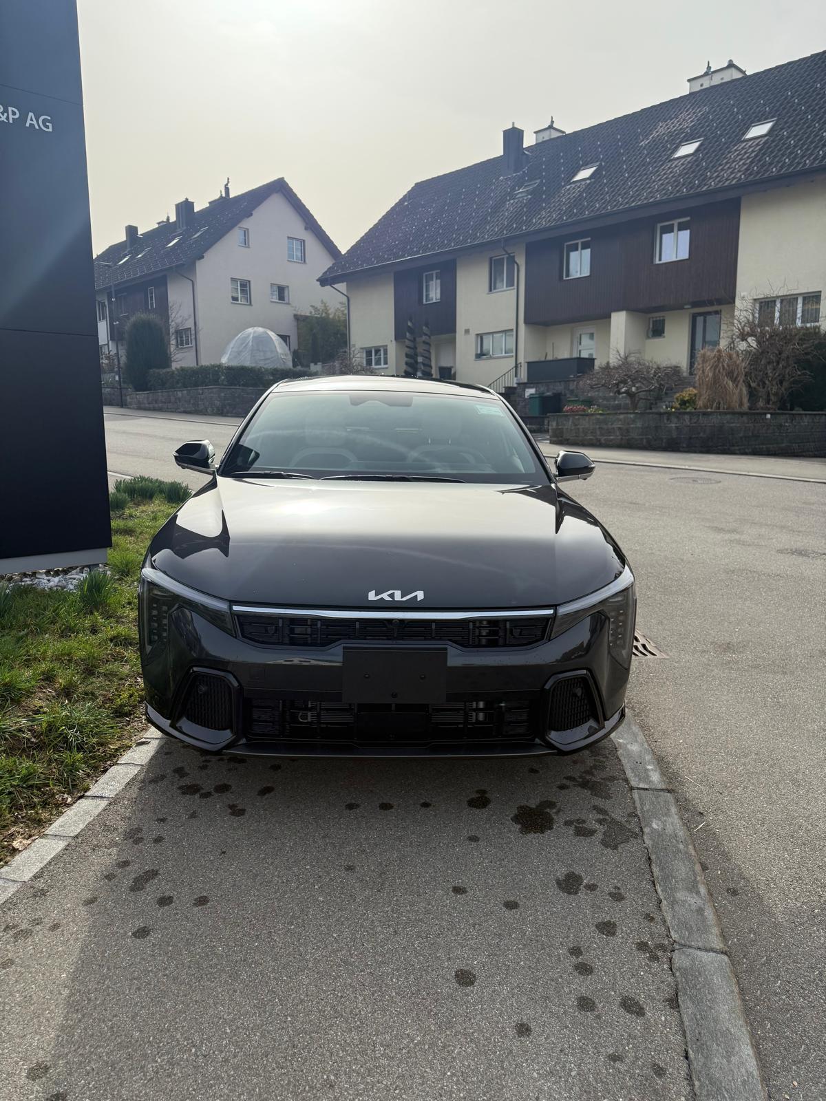 KIA K4 1.6 T-GDi GT-Line-showroom-element-1