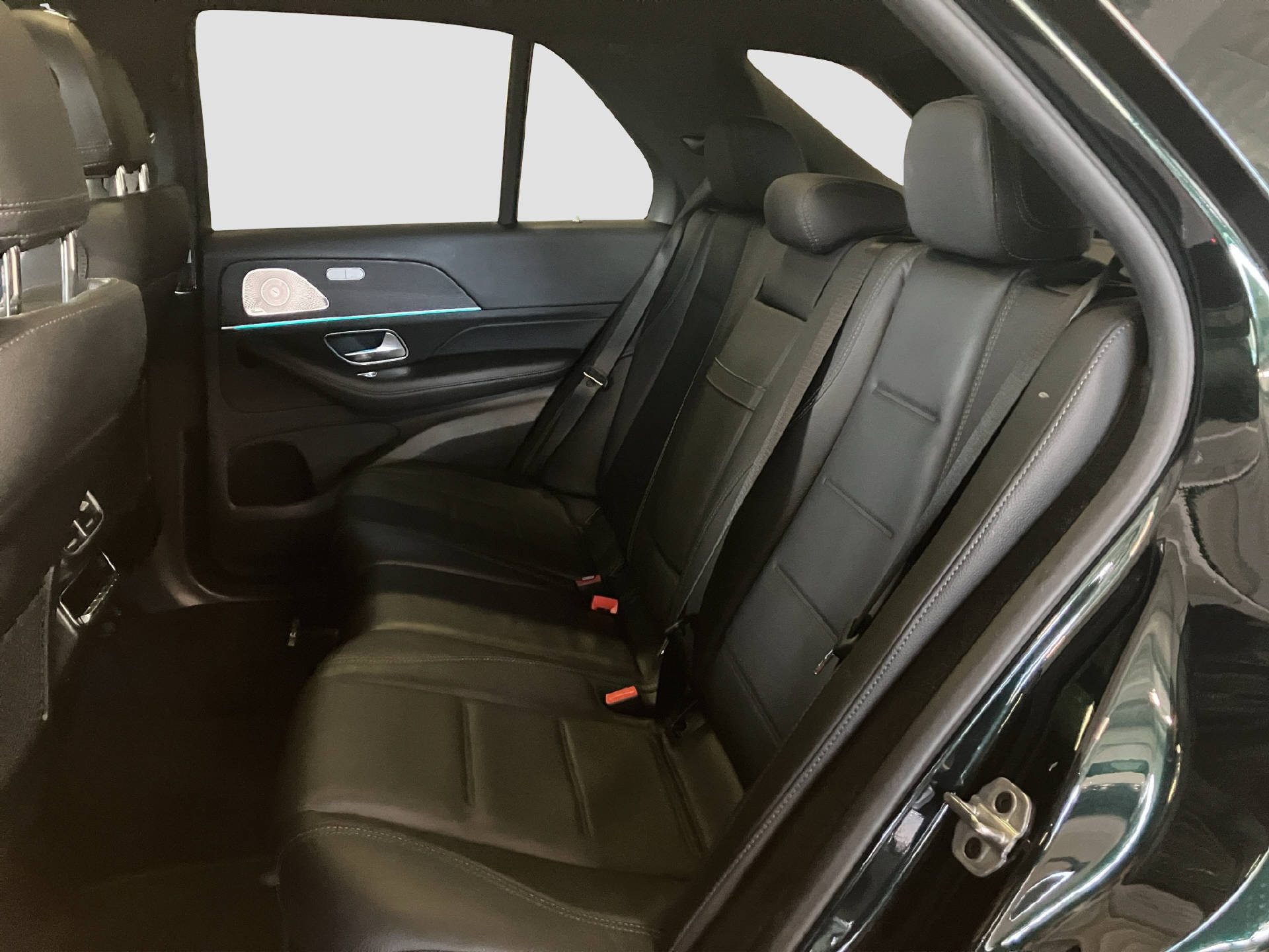 MERCEDES-BENZ GLE 350 de AMG Line 4MATIC-image-12