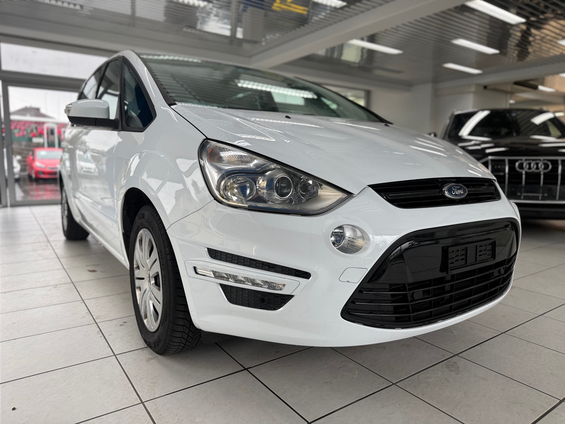 FORD S-Max 1.6 SCTi Carving-showroom-element-3