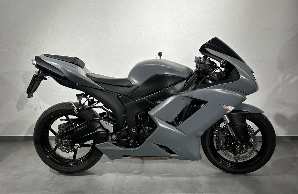 KAWASAKI Ninja ZX-6R-image-0