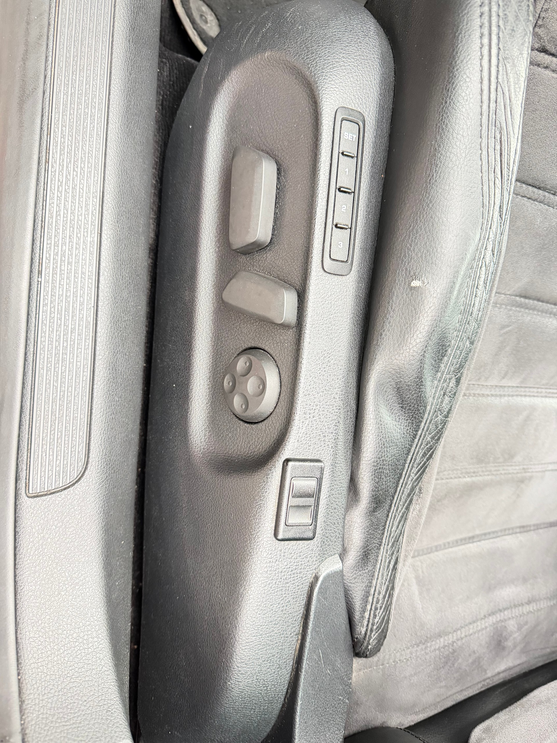 VW Passat R36 4Motion-image-10