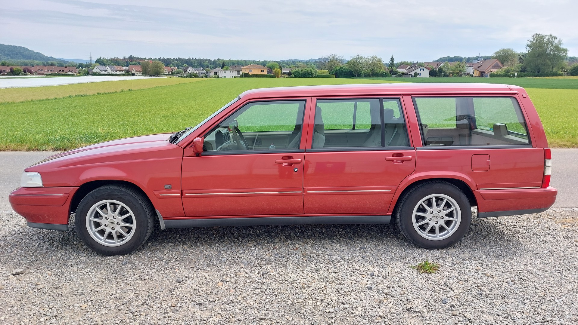 VOLVO V90 3.0 24V-image-2