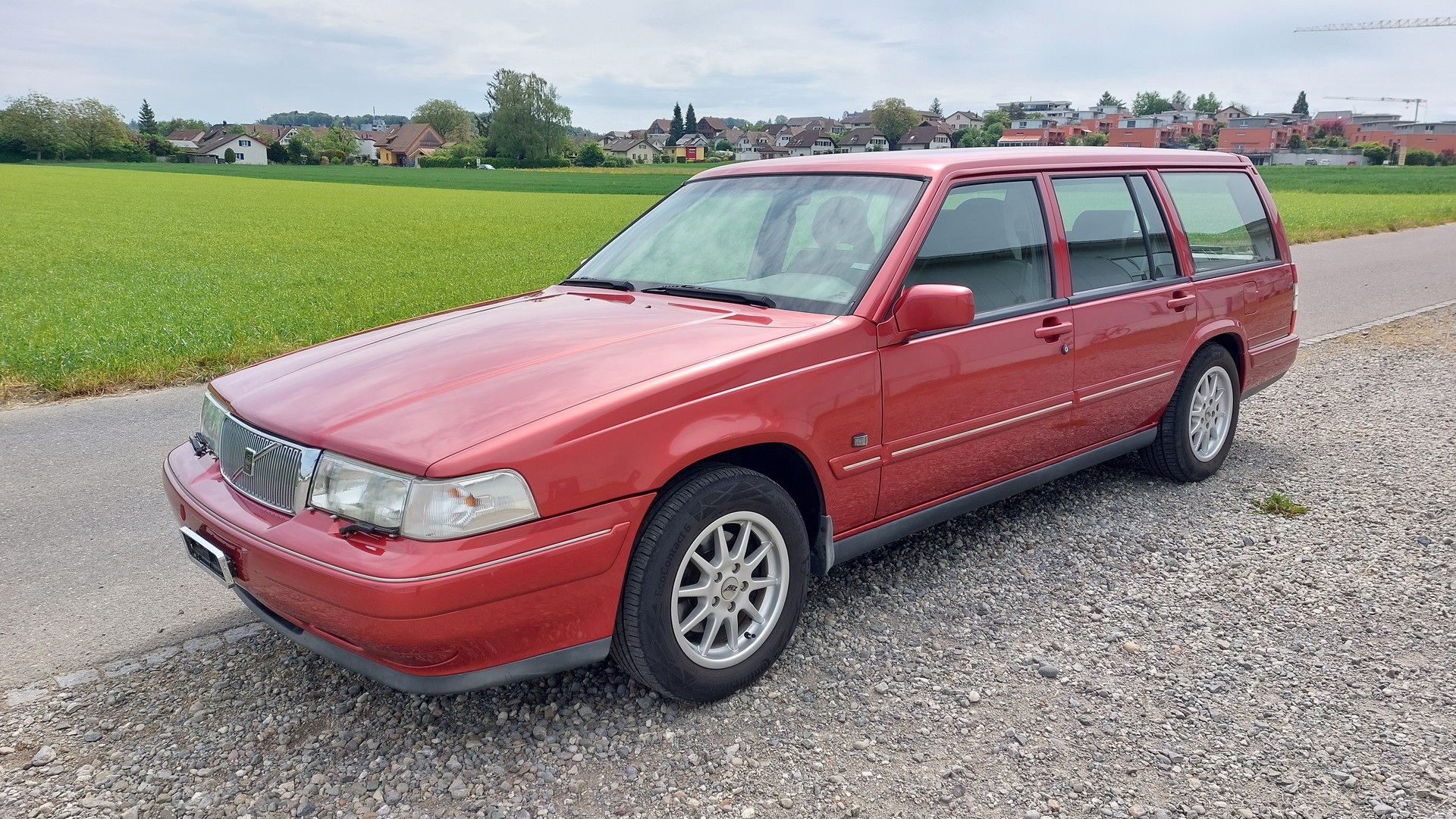 VOLVO V90 3.0 24V-image-1