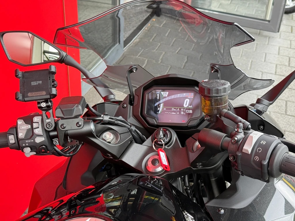 KAWASAKI Ninja 1100 SX Tourer-image-7