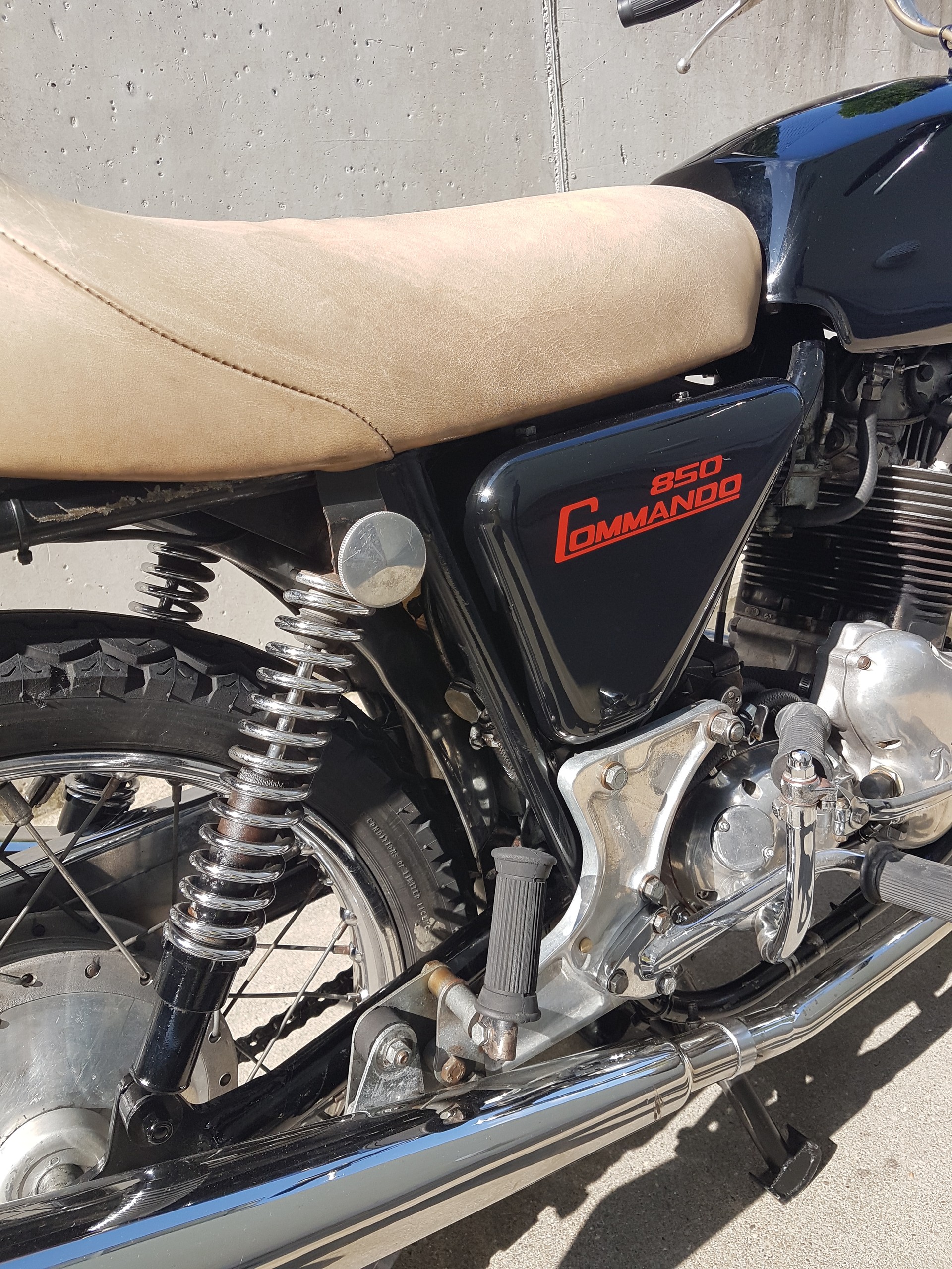 NORTON Commando 850-image-3