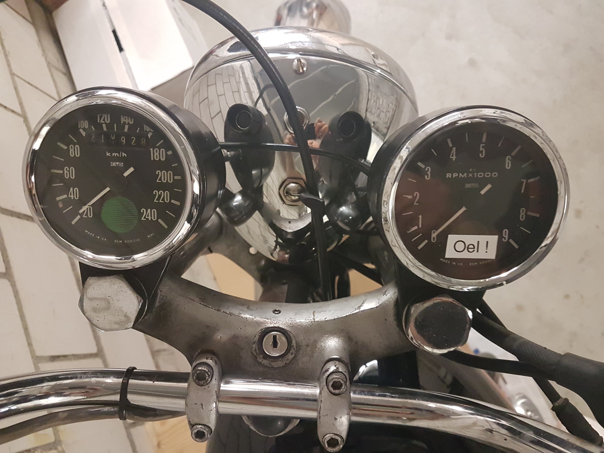 NORTON Commando 850-image-10