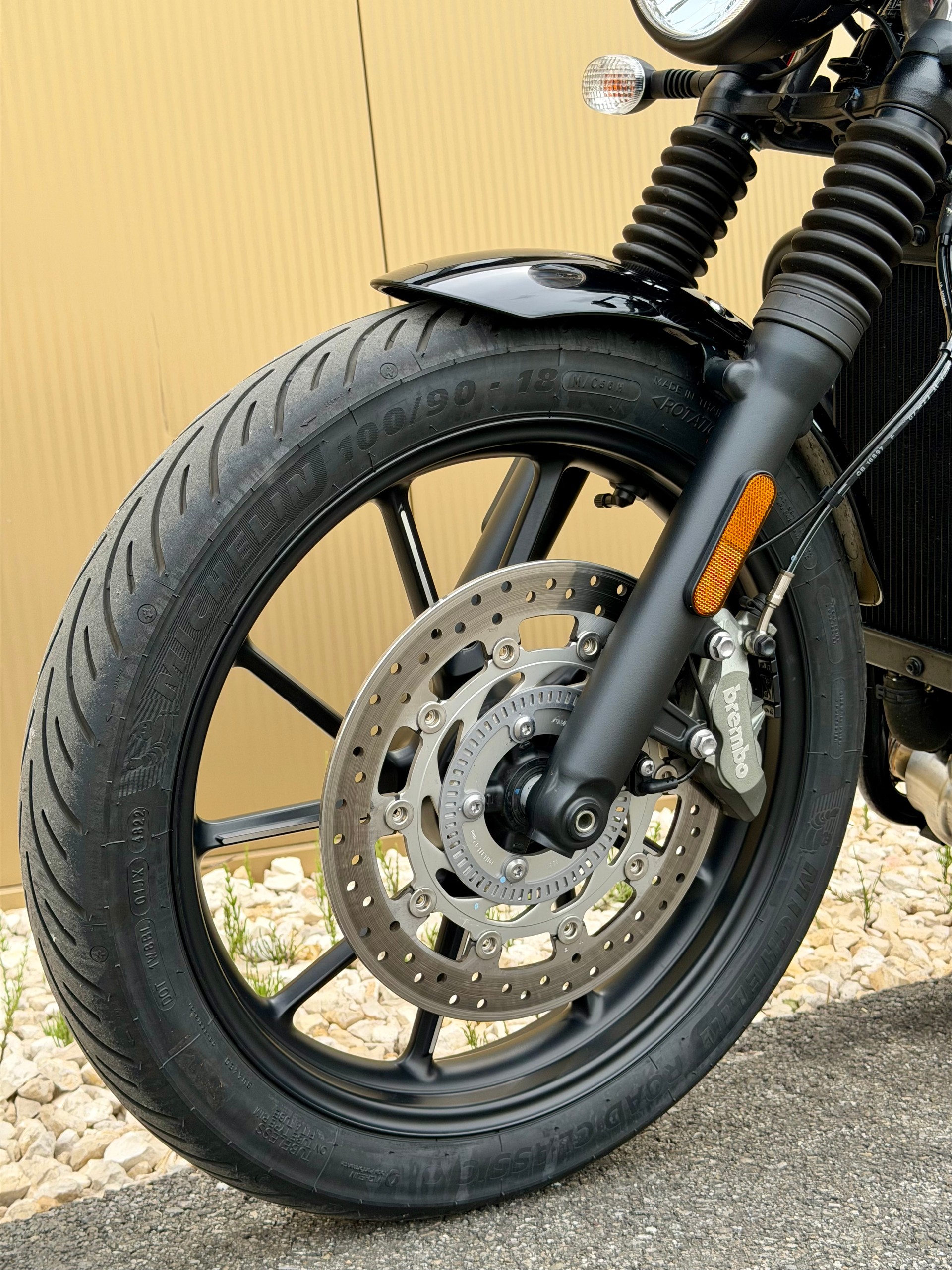 TRIUMPH Speed Twin 900-image-8
