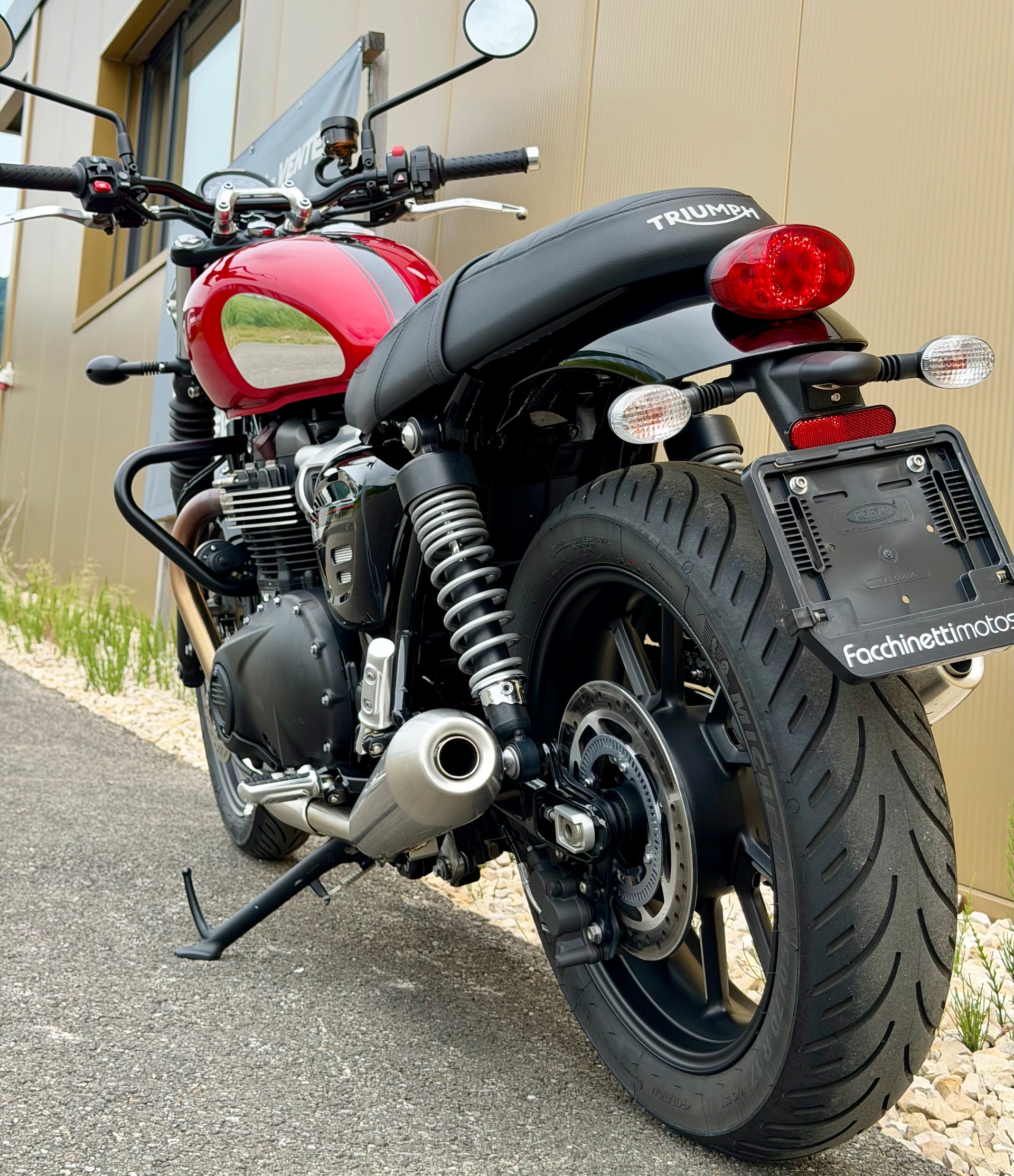 TRIUMPH Speed Twin 900-image-12