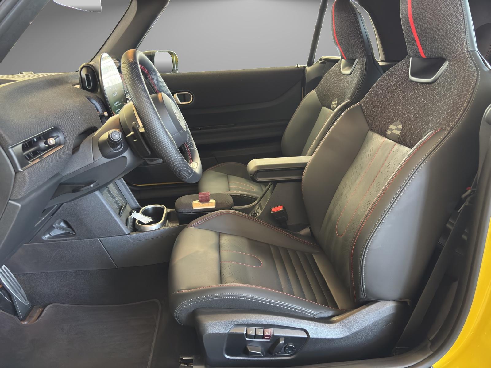 MINI Cabrio F67 2.0i John Cooper Works-image-5