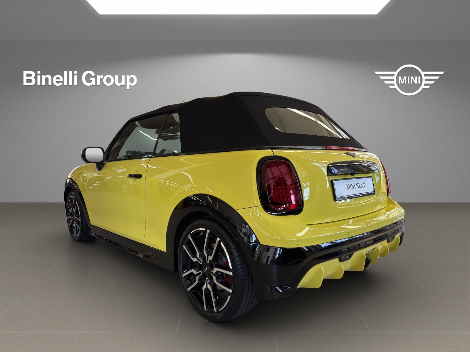 MINI Cabrio F67 2.0i John Cooper Works-image-13