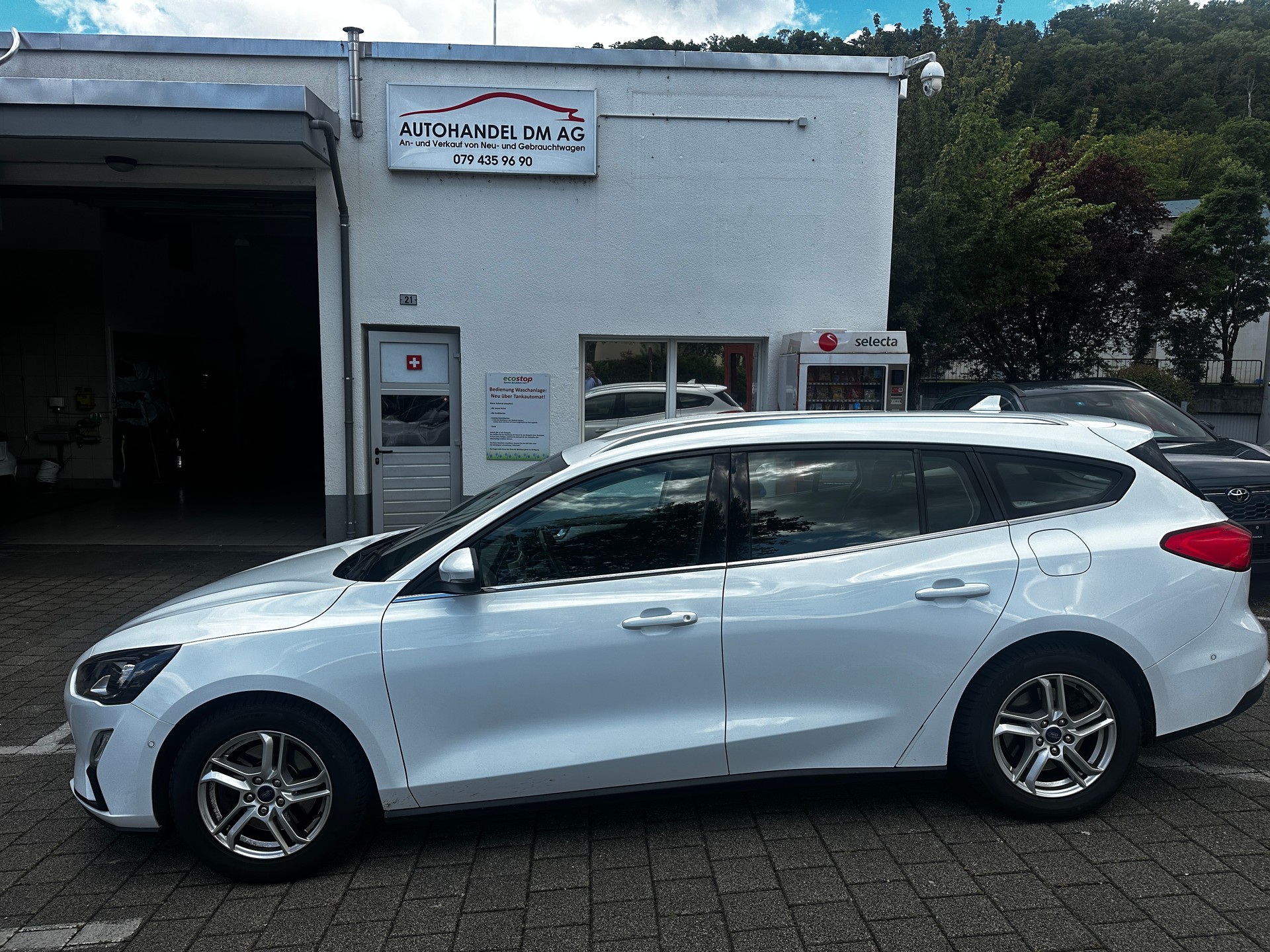 FORD Focus 1.5 TDCi Trend Automatic-showroom-element-2