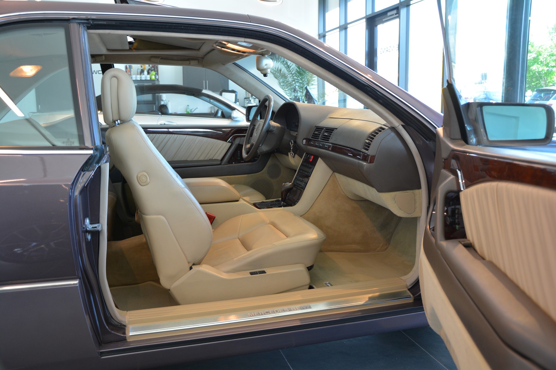 MERCEDES-BENZ CL (S) 420 Automatic-image-12