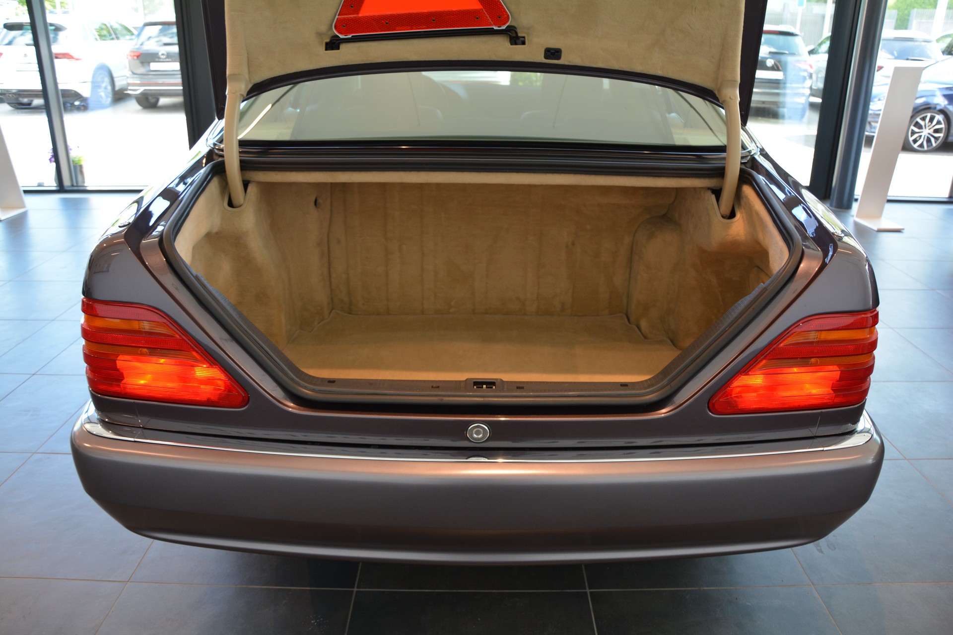 MERCEDES-BENZ CL (S) 420 Automatic-image-13