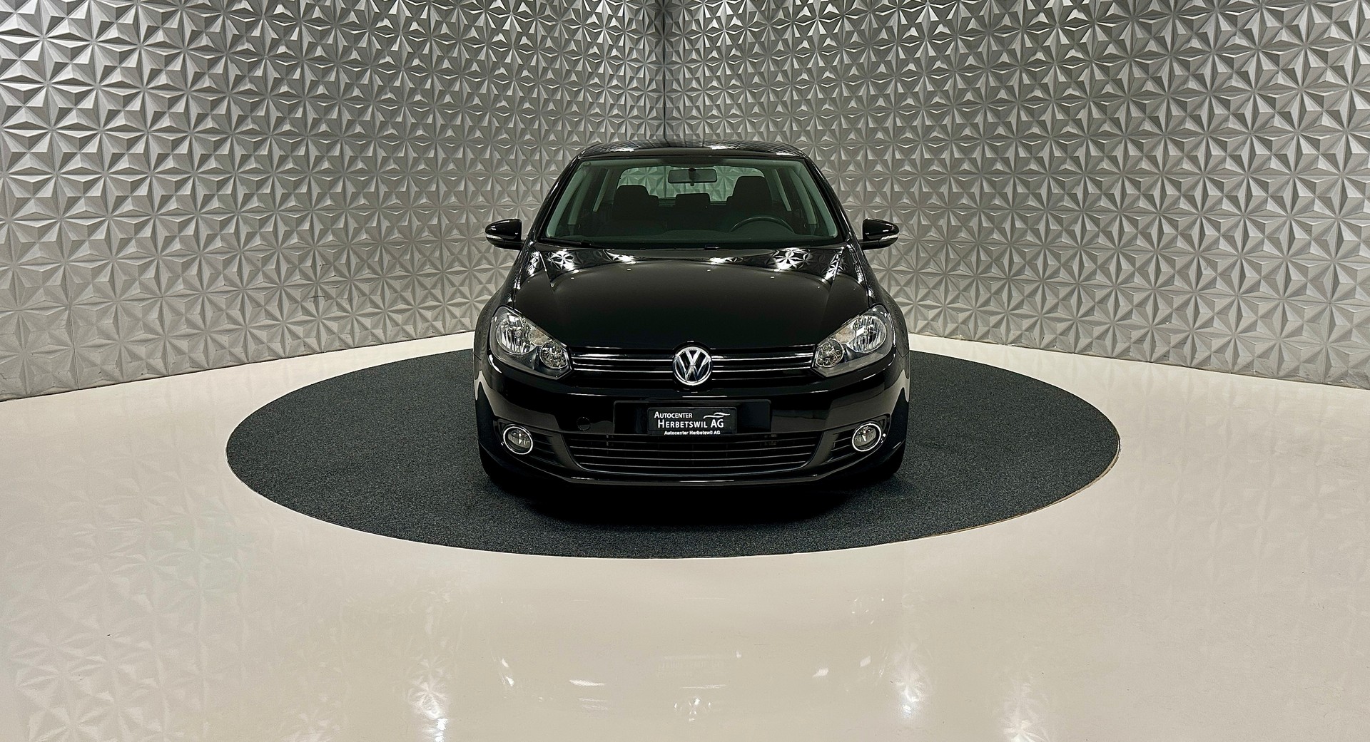 VW Golf 1.4 TSI Team-showroom-element-1