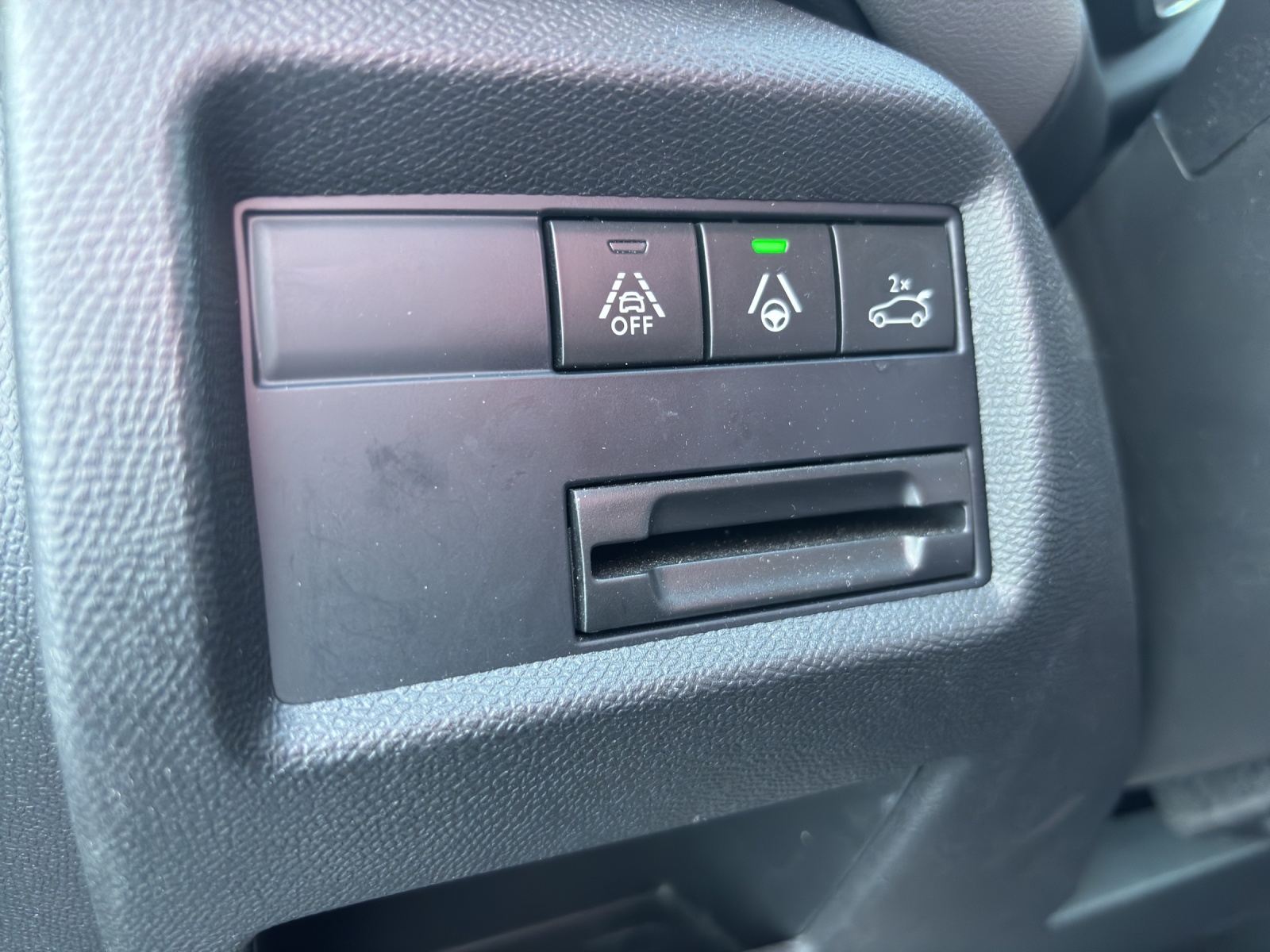 CITROEN C5 Aircross 1.6 PureTech Shine-image-17