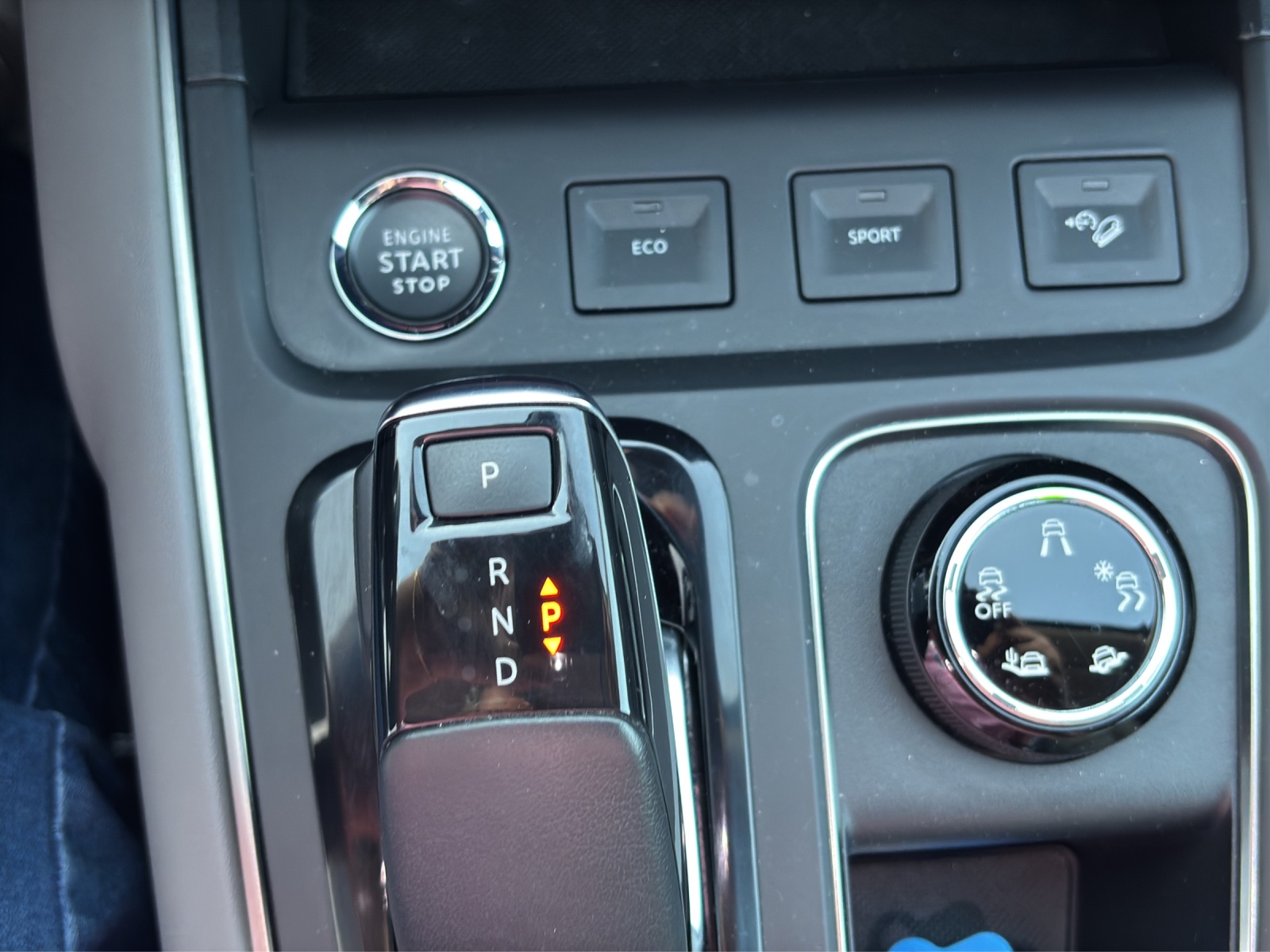 CITROEN C5 Aircross 1.6 PureTech Shine-image-16