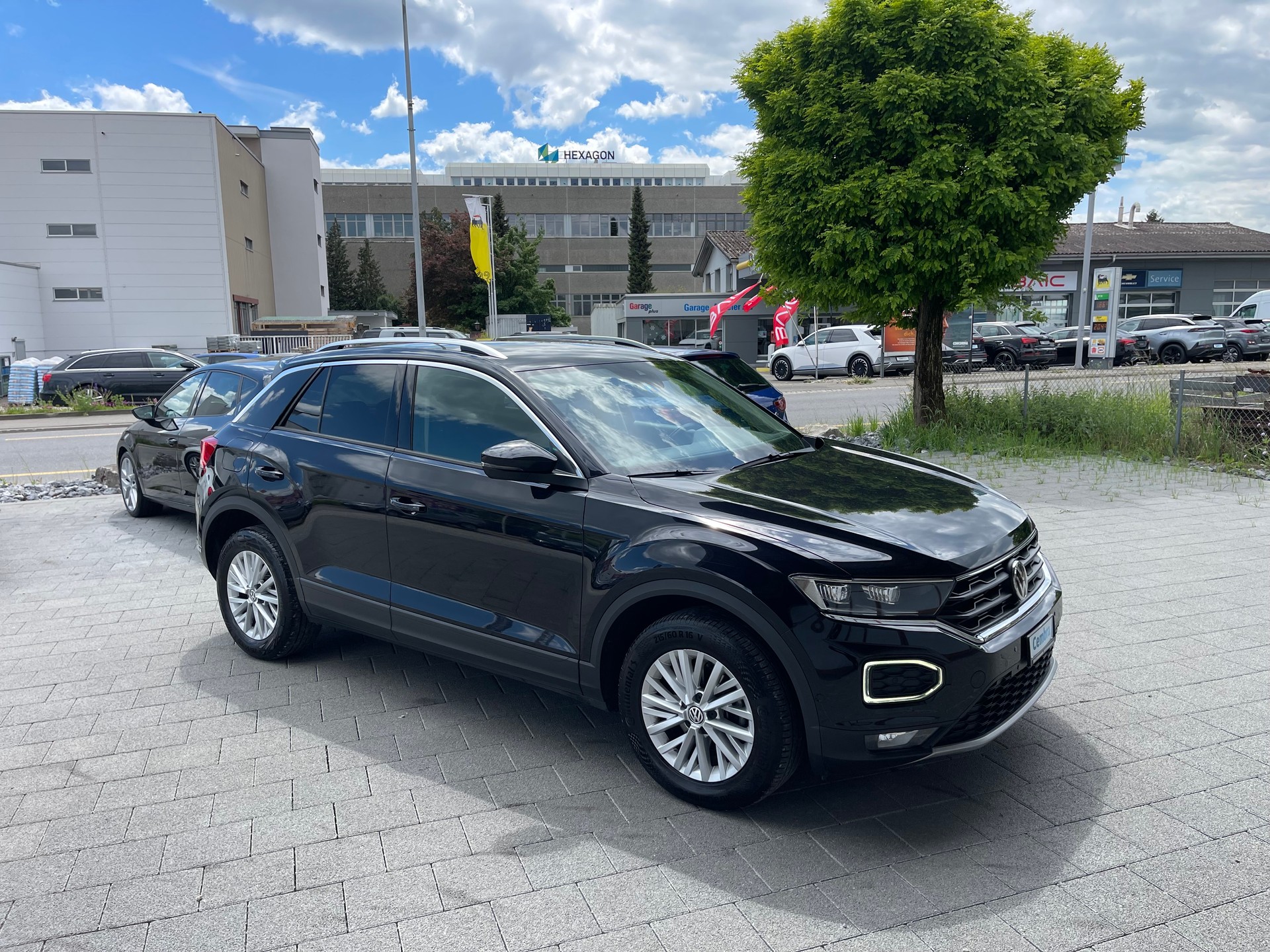 VW T-Roc 1.5 TSI EVO Sport DSG 4Motion-image-3