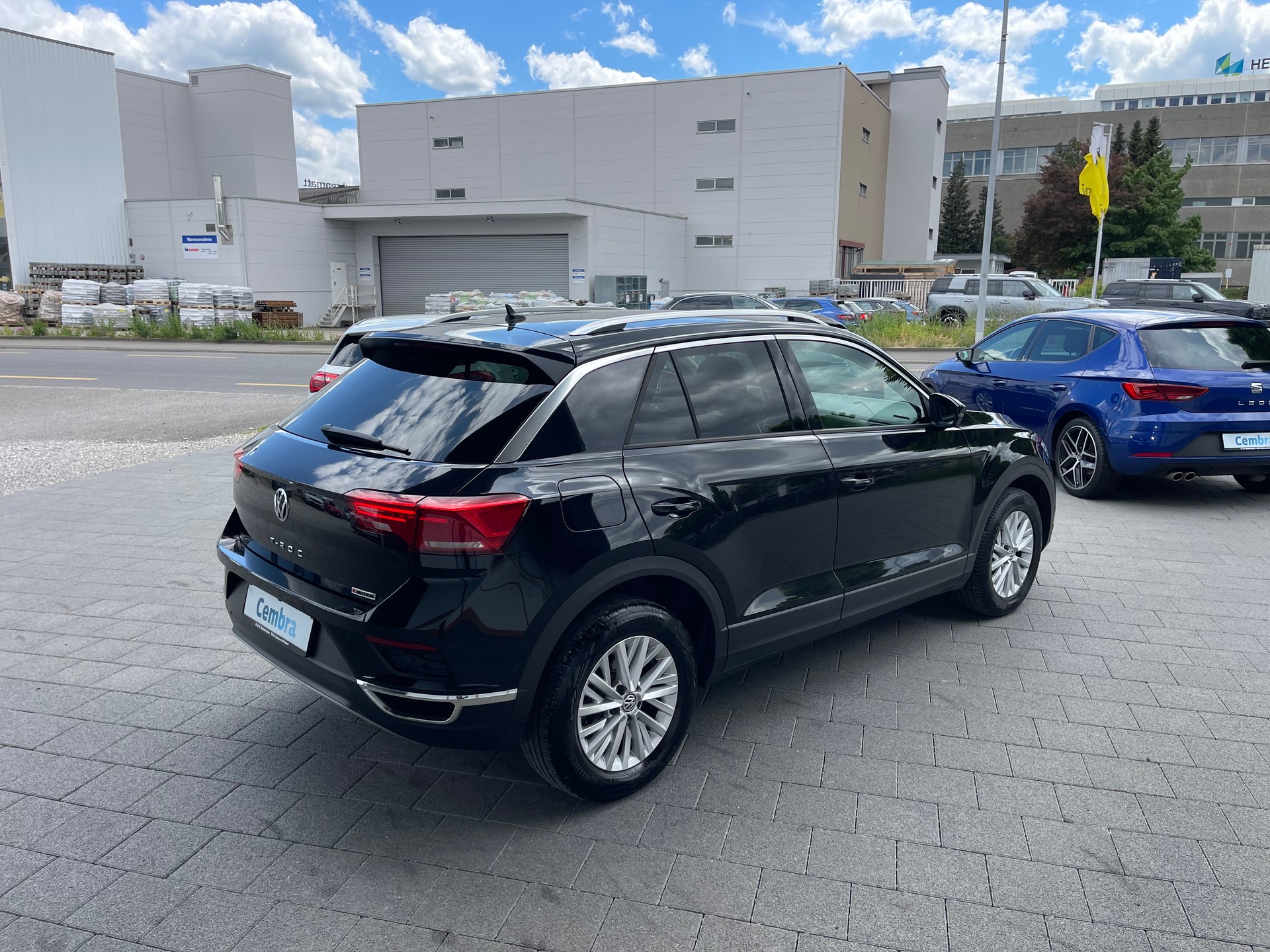 VW T-Roc 1.5 TSI EVO Sport DSG 4Motion-image-6