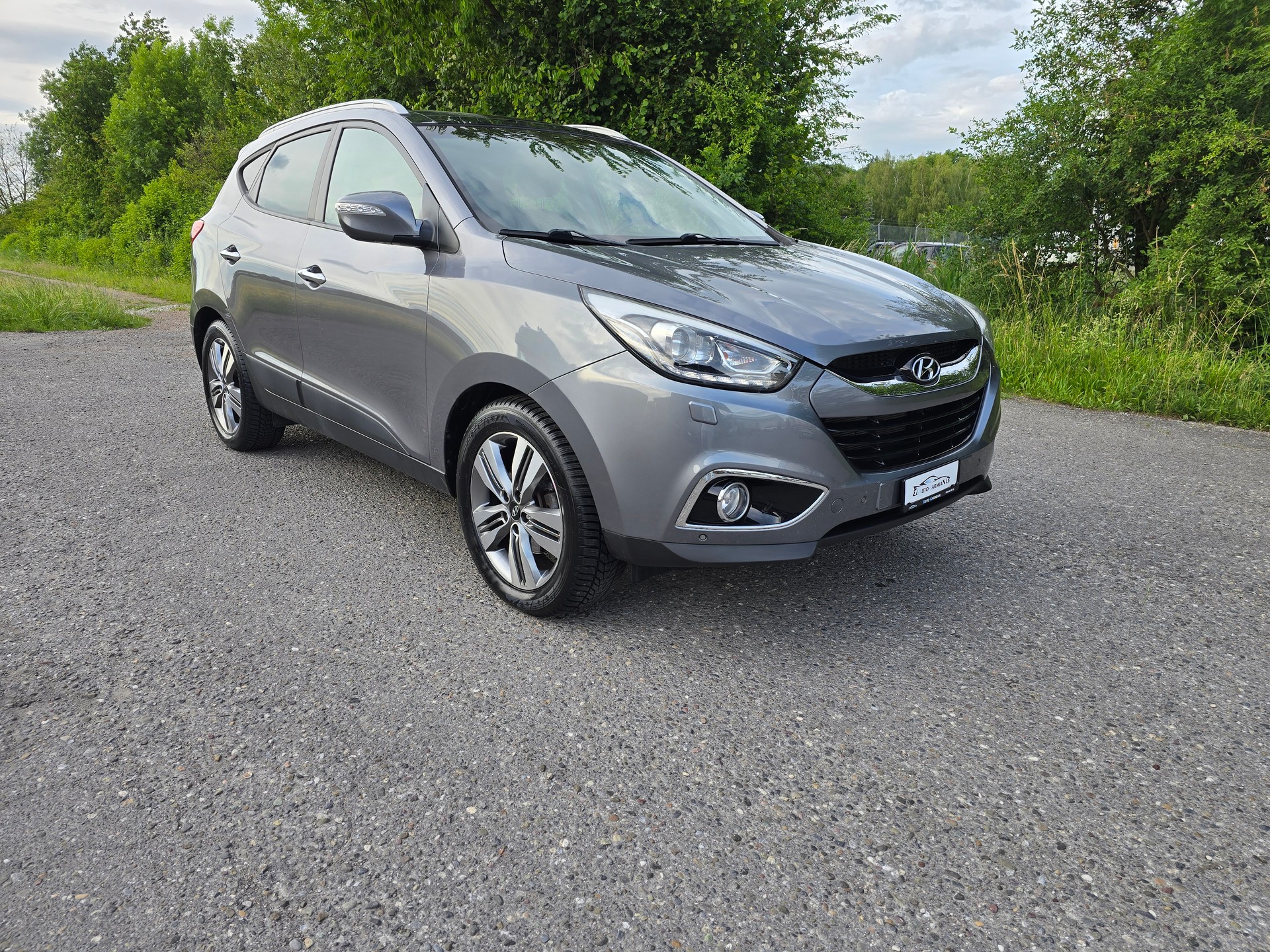 HYUNDAI iX 35 2.0 CRDi Premium 4WD Automatic-showroom-element-2