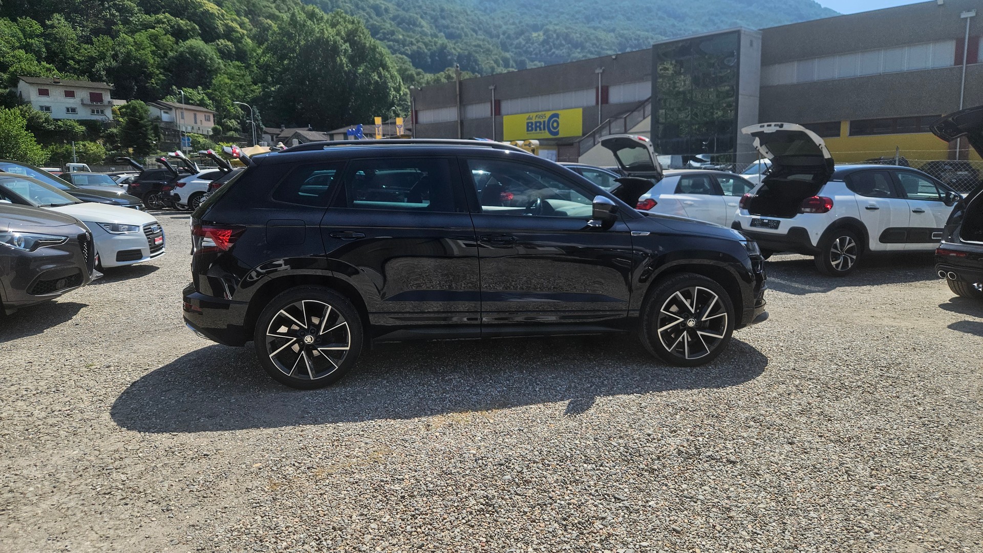 SKODA Karoq 2.0 TSI SportLine 4x4 DSG-image-4