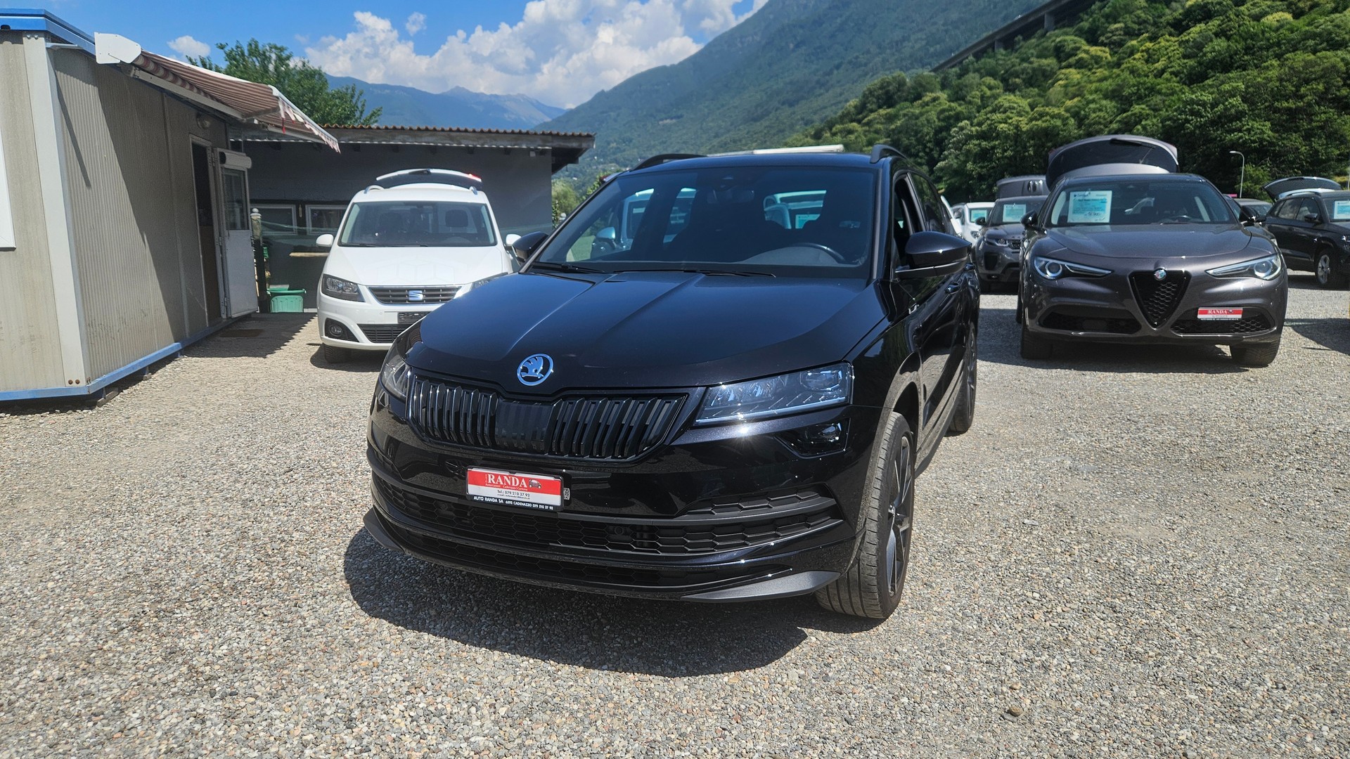 SKODA Karoq 2.0 TSI SportLine 4x4 DSG-image-1