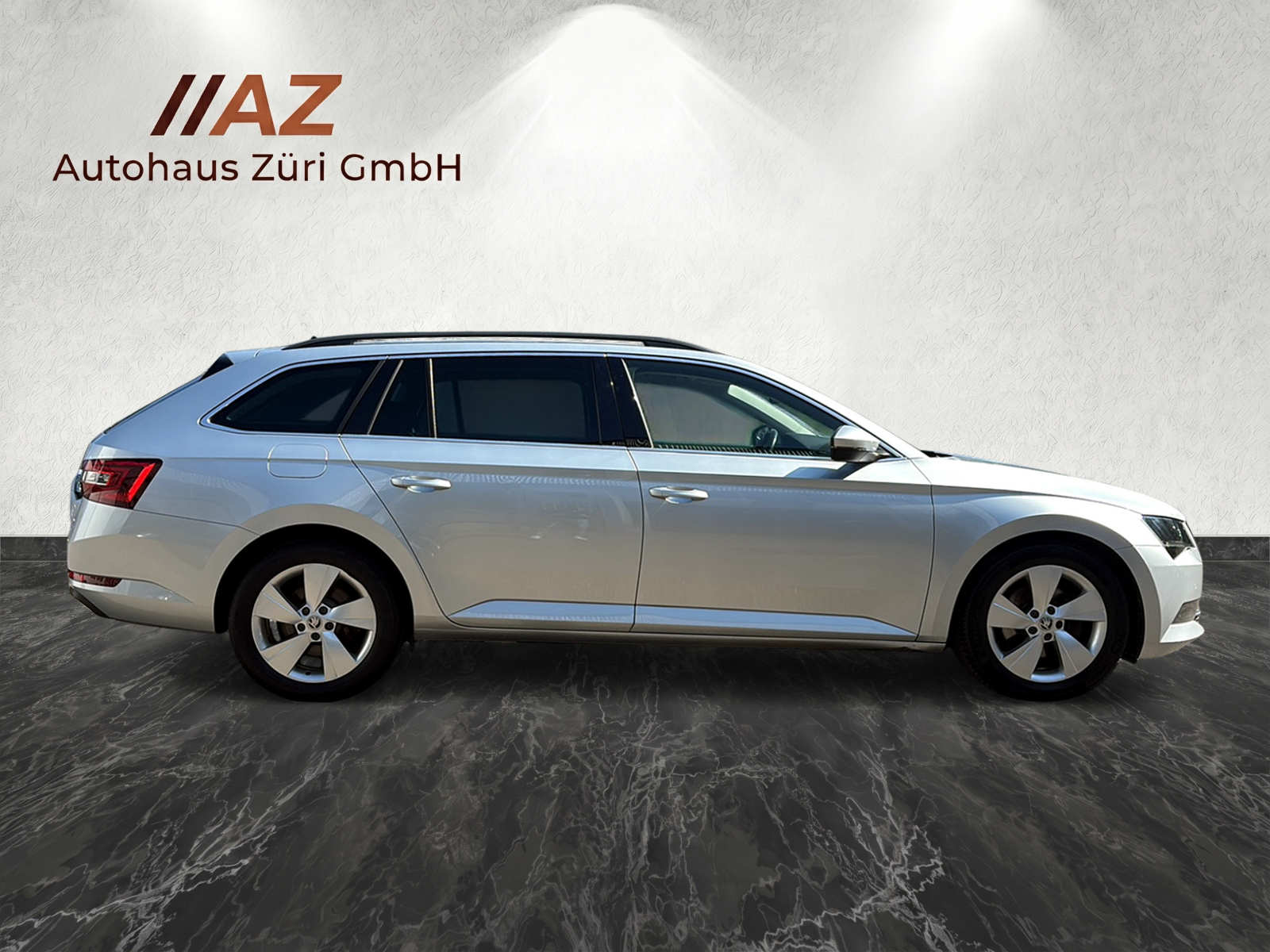 SKODA Superb Combi 2.0 TDi Ambition 4x4 DSG-image-5