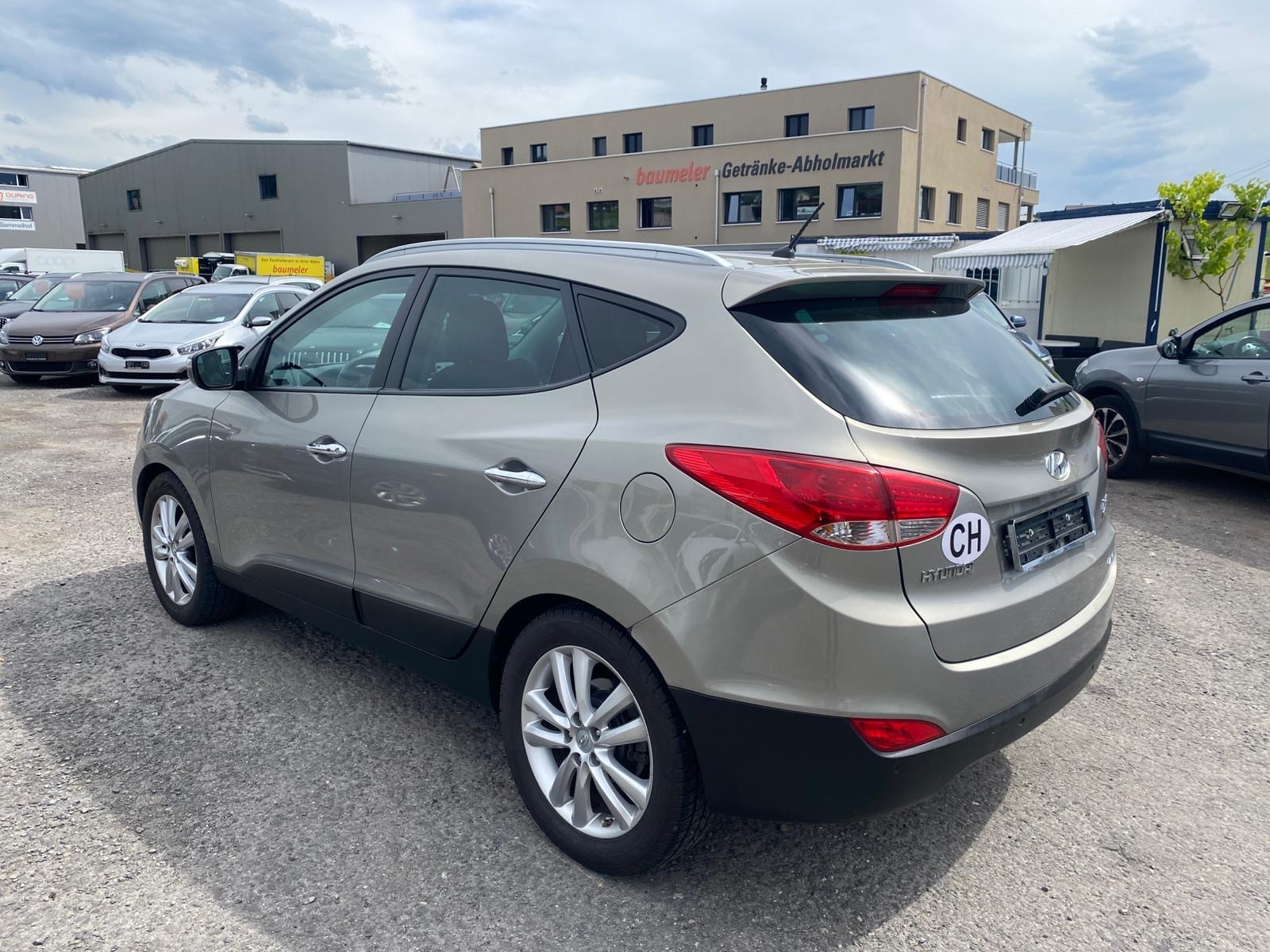 HYUNDAI iX 35 2.0 CRDi Premium 4WD-image-4