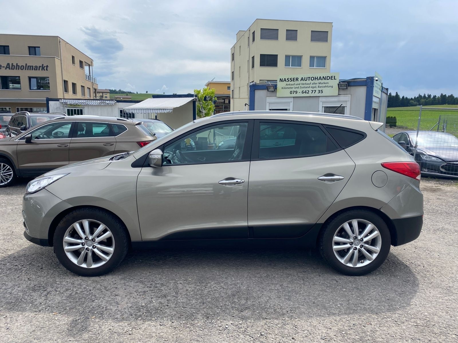 HYUNDAI iX 35 2.0 CRDi Premium 4WD-image-7