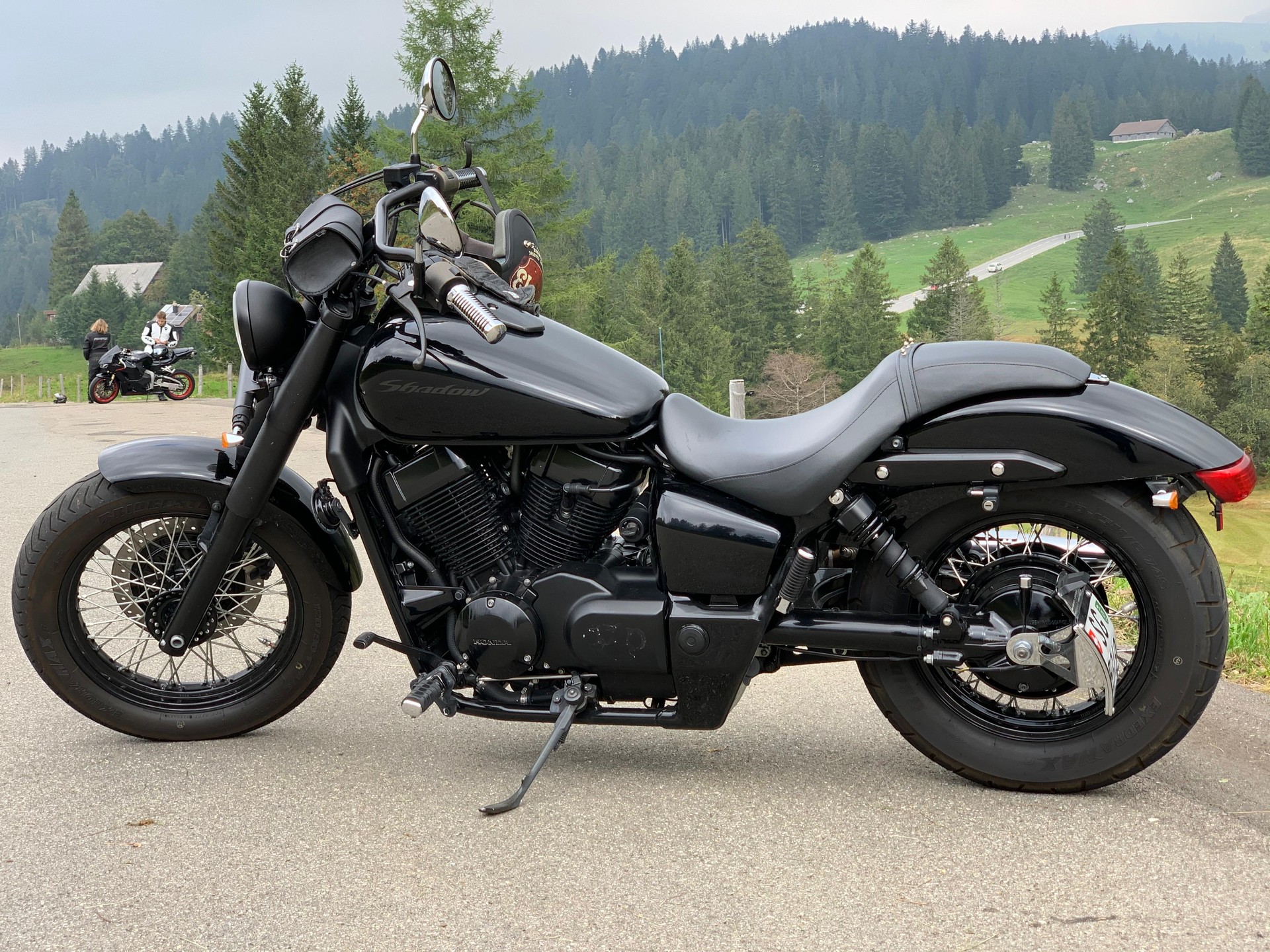 HONDA VT 750 C2B Shadow Black Spirit-image-5