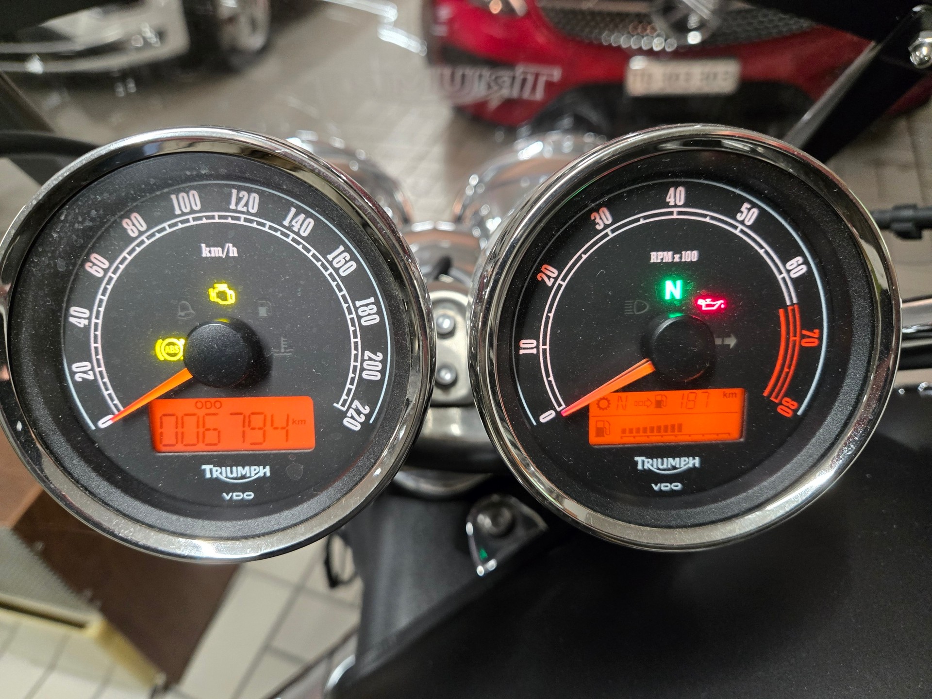 TRIUMPH Rocket III Roadster ABS-image-6