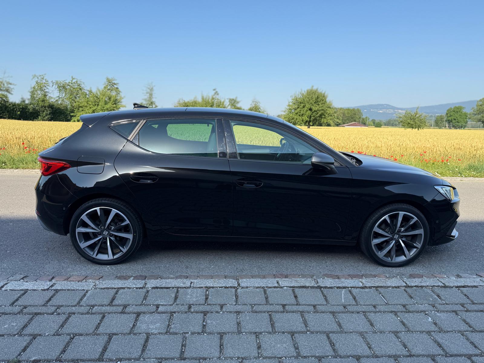 SEAT Leon 1.4 eHybrid pHEV DSG FR-image-7