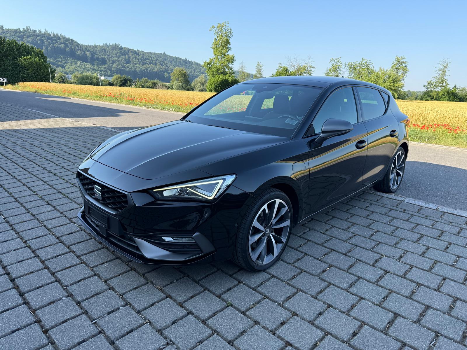 SEAT Leon 1.4 eHybrid pHEV DSG FR-image-1