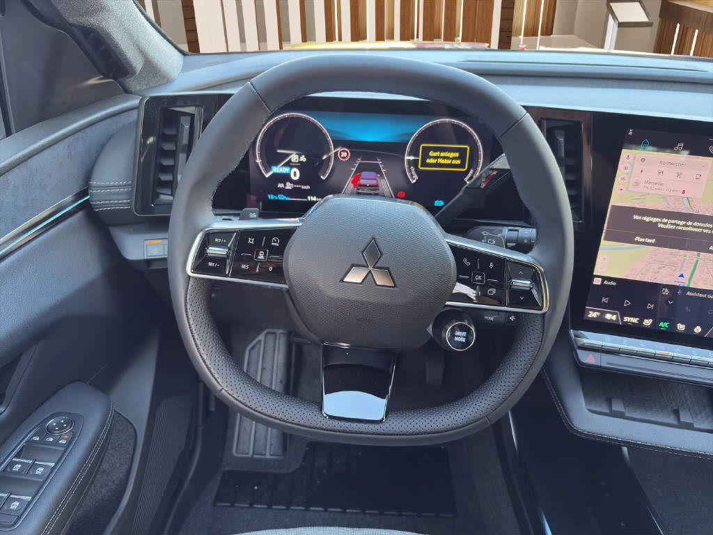MITSUBISHI Eclipse Cross BEV Intense+-image-10