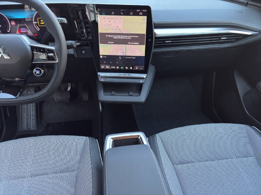 MITSUBISHI Eclipse Cross BEV Intense+-image-11