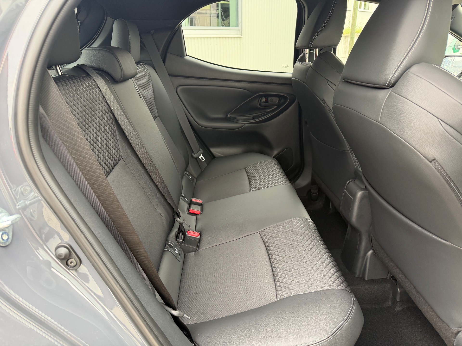 MAZDA 2 Hybrid Homura-image-9