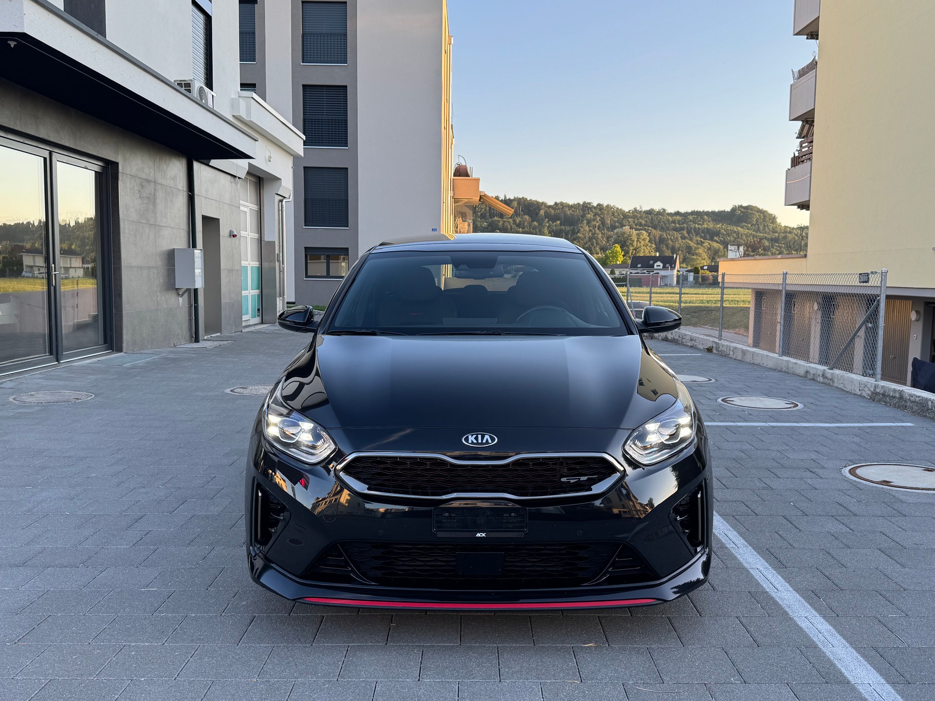 KIA Ceed 1.6 T-GDi GT DCT-image-7