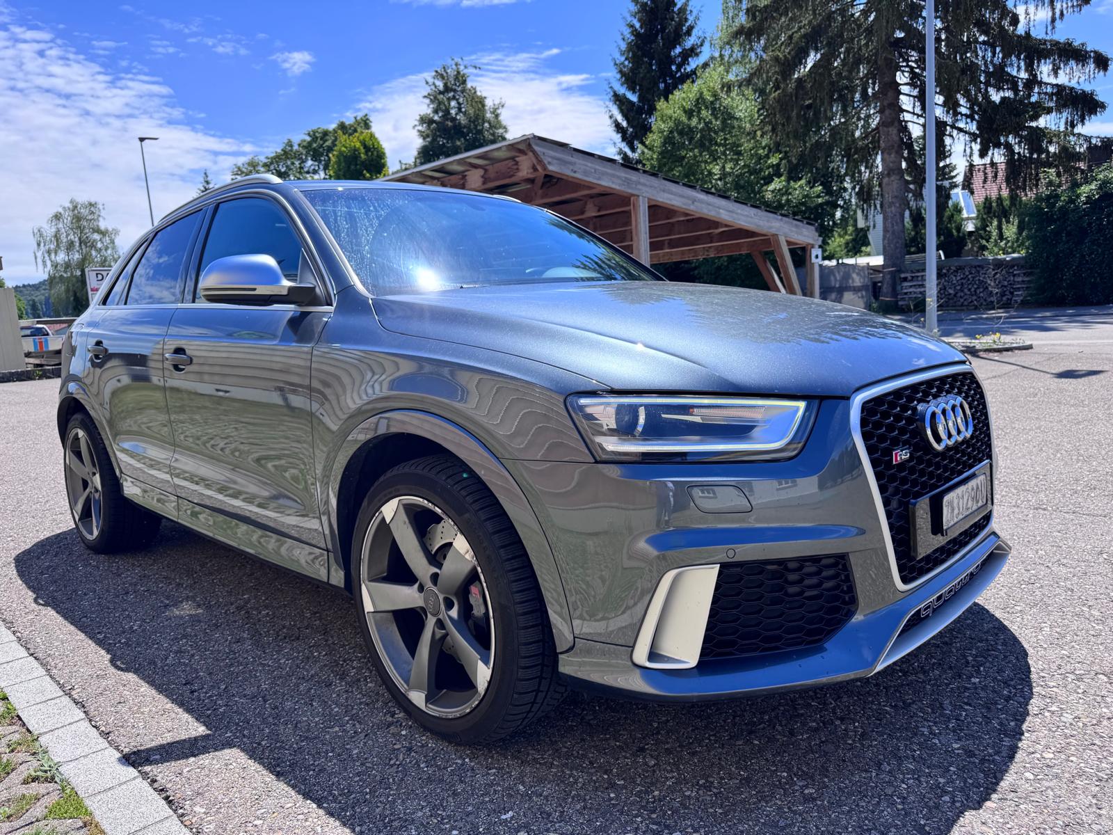 AUDI RS Q3 2.5 TFSI quattro S-tronic-image-3