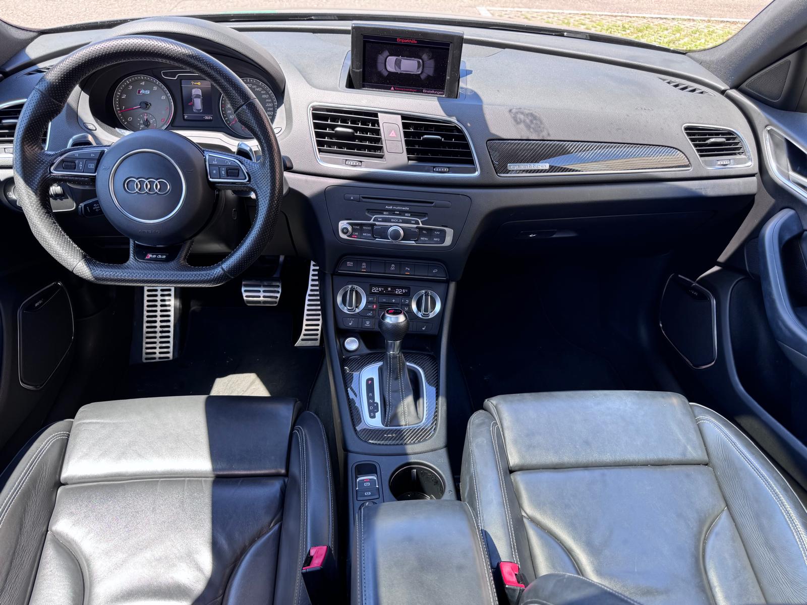 AUDI RS Q3 2.5 TFSI quattro S-tronic-image-8