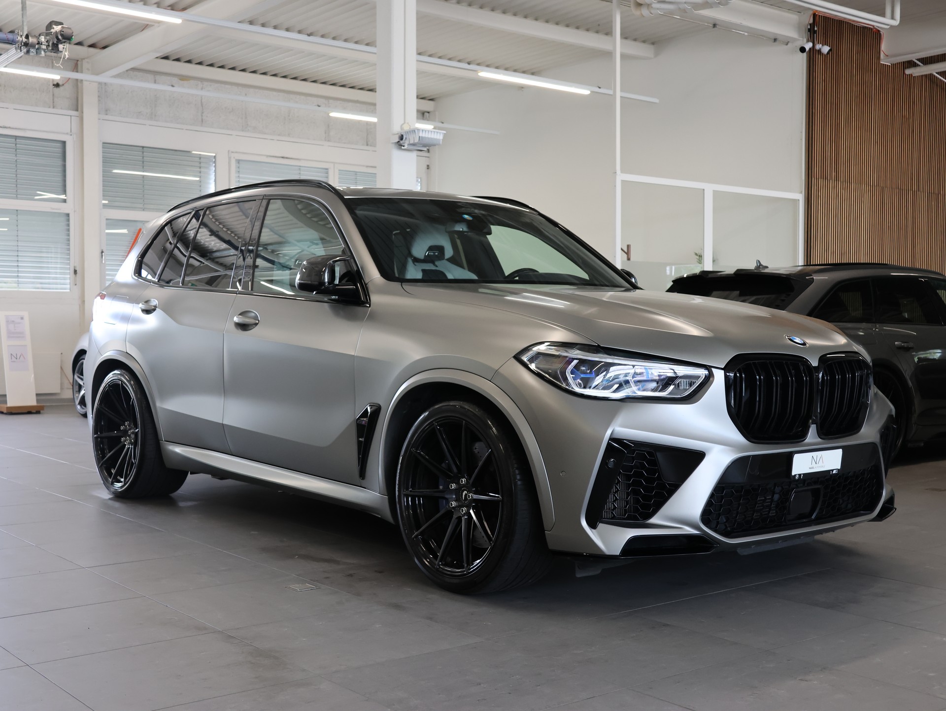 BMW X5M Competition Steptronic Competition *1 of 250* *Panoramadach* *Barracuda Felgen*-showroom-element-1