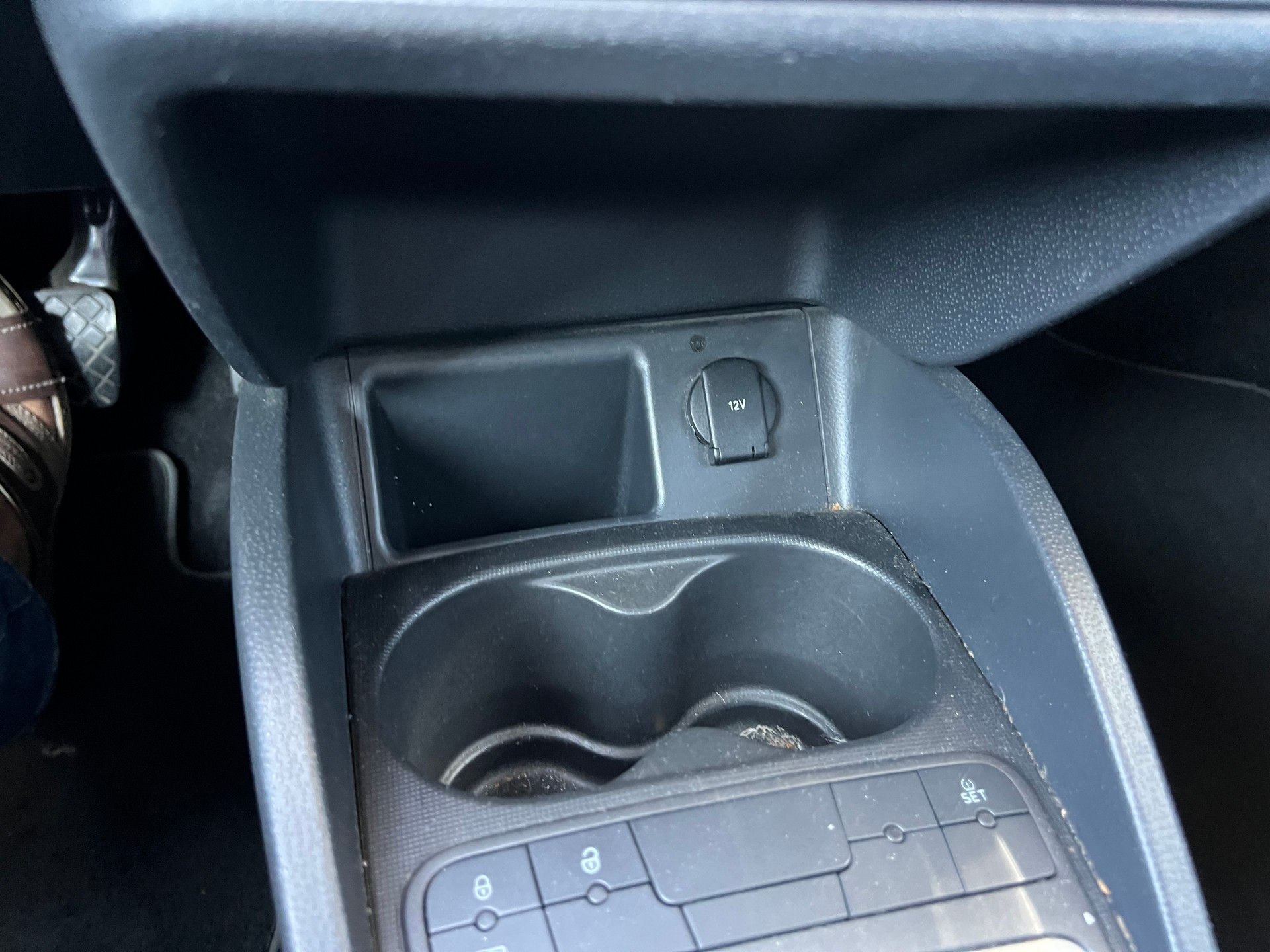 SEAT Ibiza 1.4 TSI FR DSG PS 150 *** Navigation * Klima * frisch ab MFK * 1 Jahr Garantie möglich ***-image-19