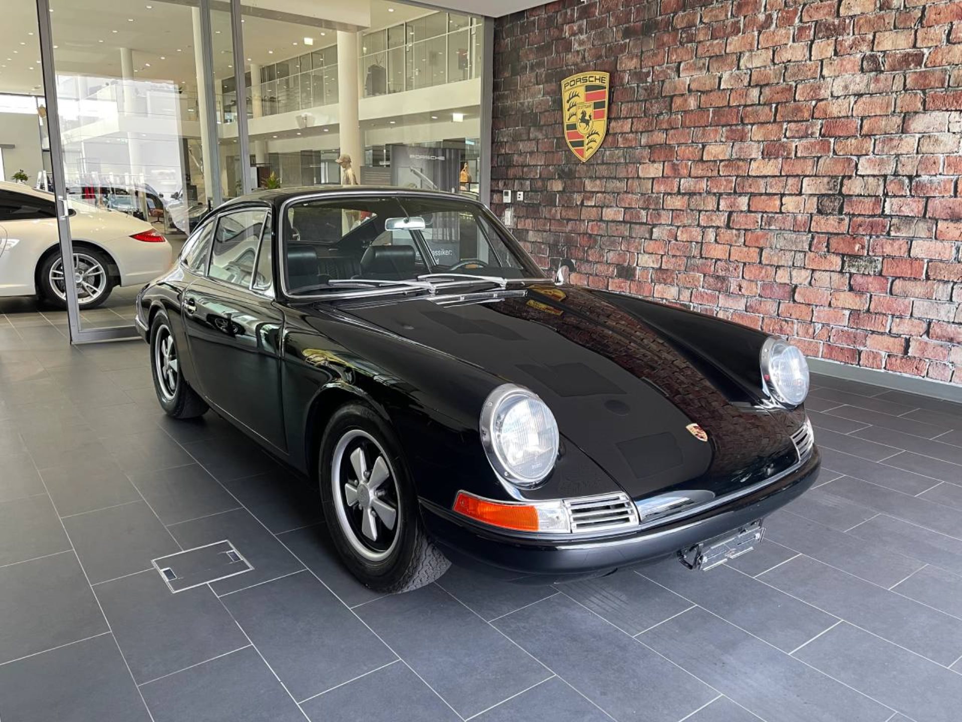 PORSCHE 911 2.0 Coupé