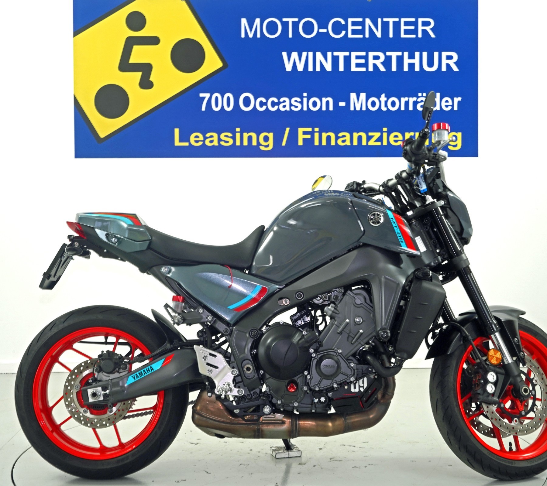 YAMAHA MT-09-image-0